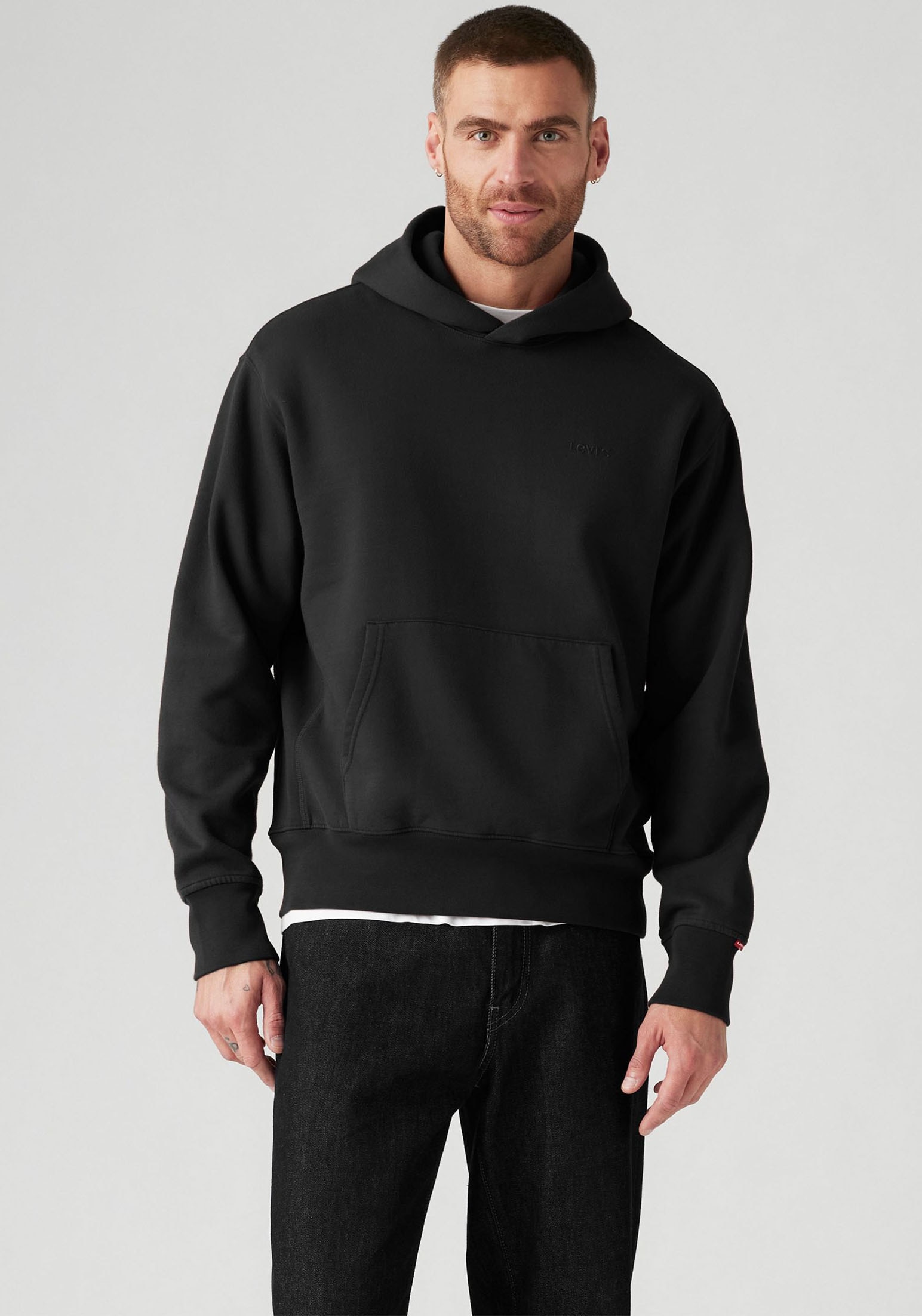 Hoodie »THE AUTHENTIC HOODIE«, mit kleiner Ton-in-Ton Logostickerei auf der Brust