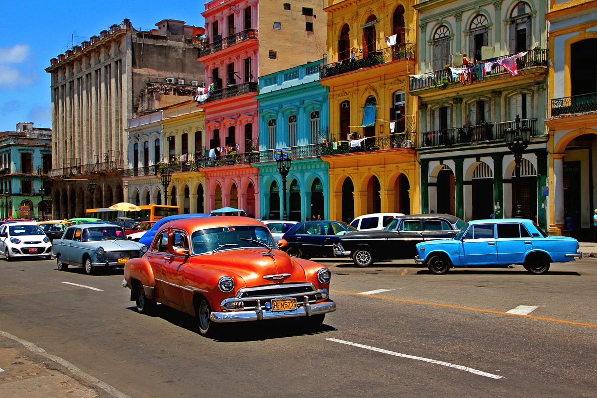 Papermoon Fototapete "Oldstimer Havanna"