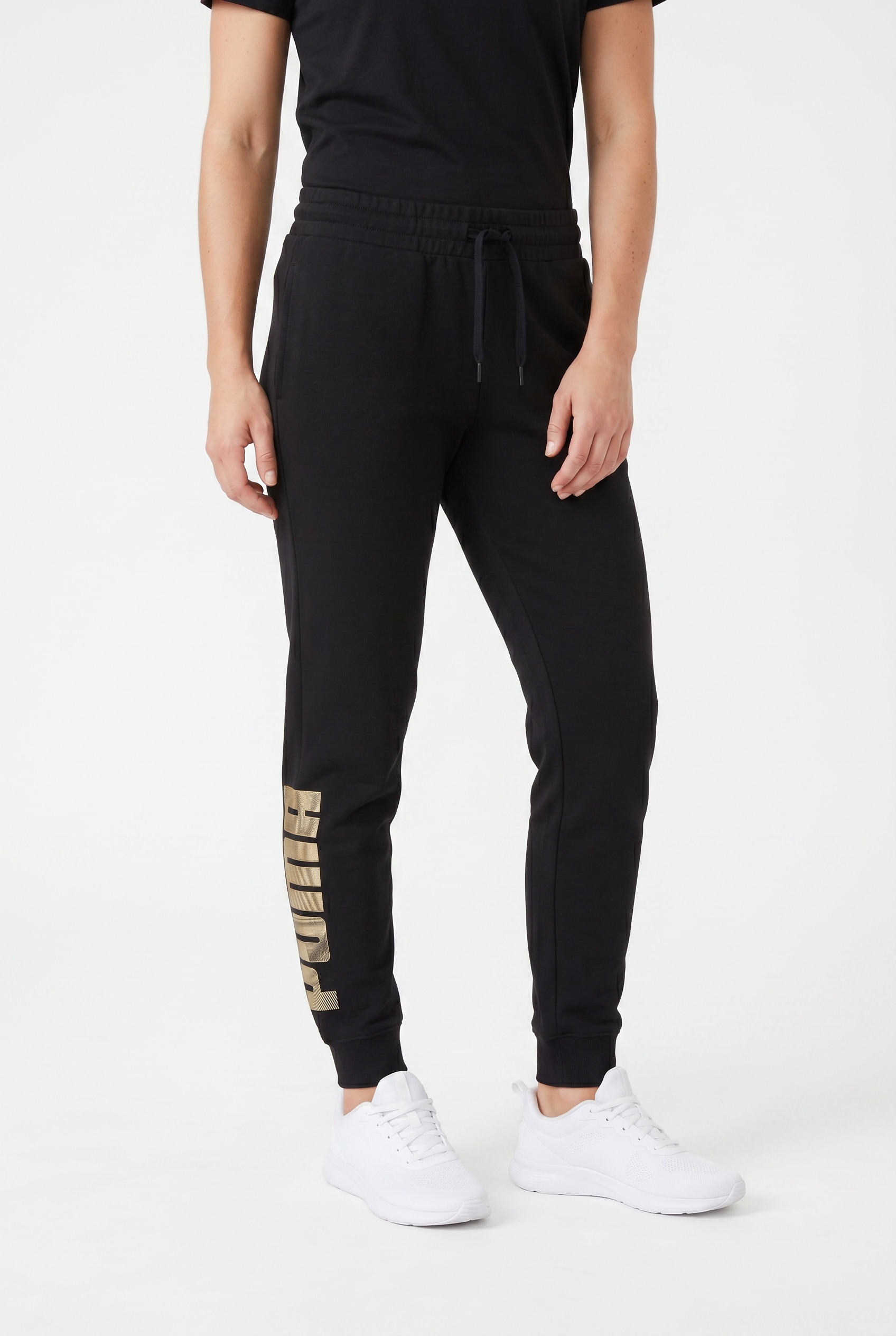 PUMA Trainingshose "ESS LOGO LAB METALLIC SWEATPANTS TR CL" mit Eingrifftaschen, Regular Fit, sportlicher Stil