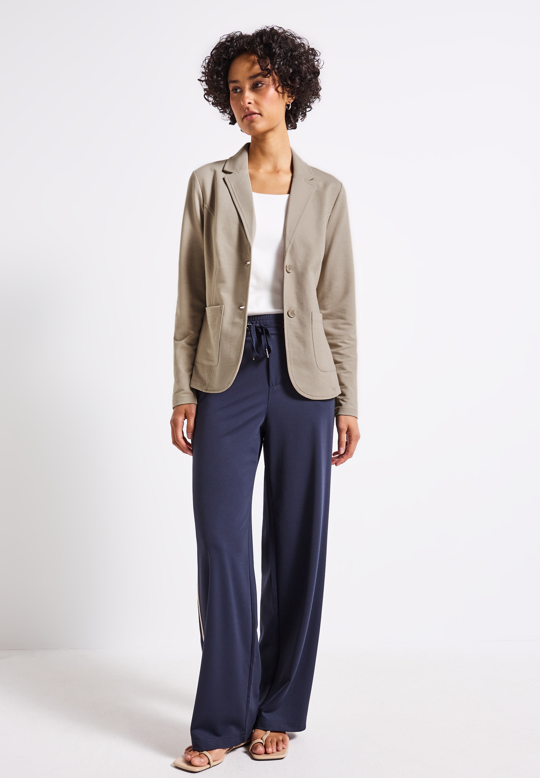 STREET ONE Kurzblazer, aus Baumwolle mit Stretchanteil