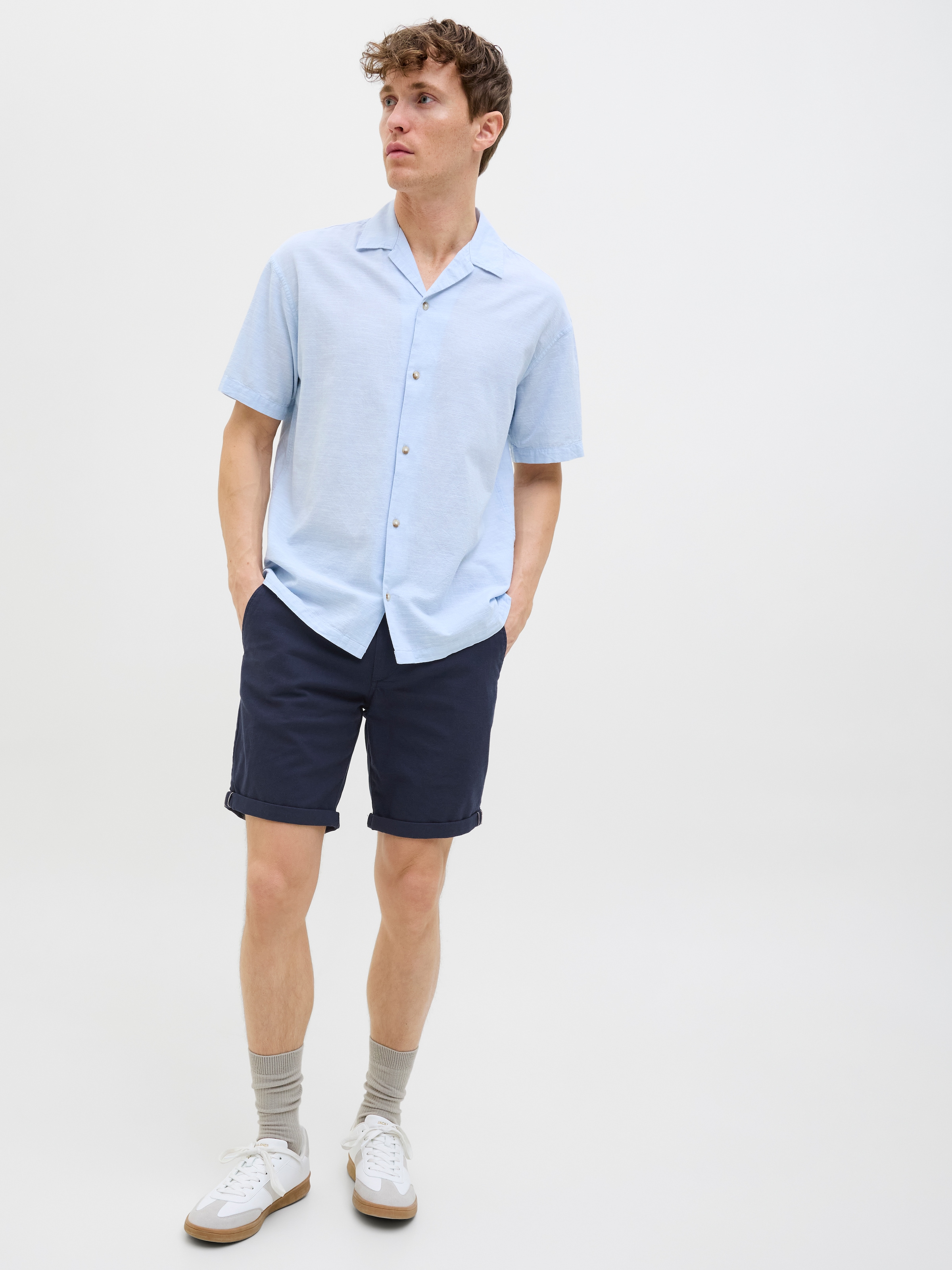 Jack & Jones Chinoshorts »JPSTFURY JJSHORTS ANA SN«, mit Taschen
