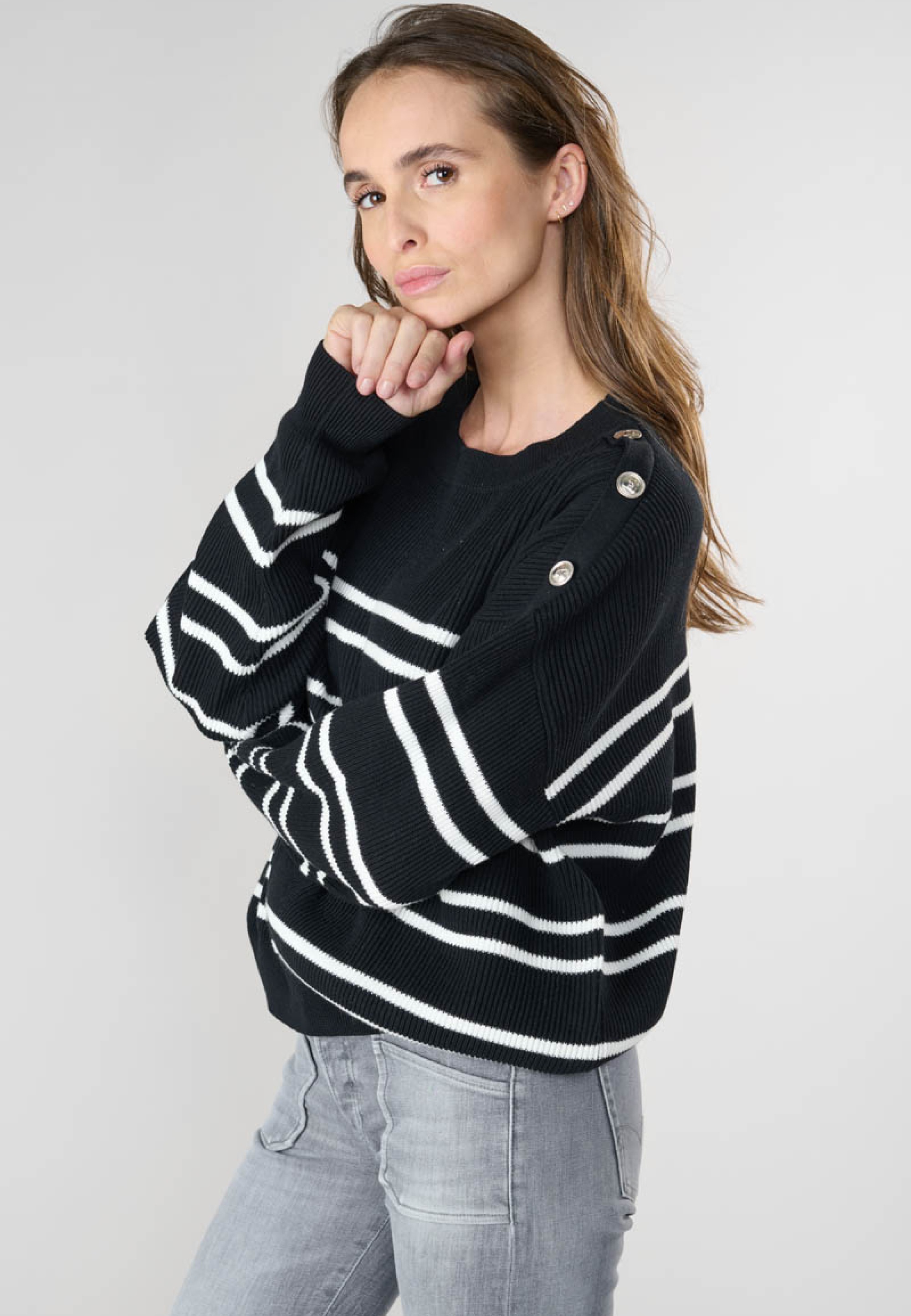 Le Temps Des Cerises Strickpullover »APOCY«, in gestreiftem Design