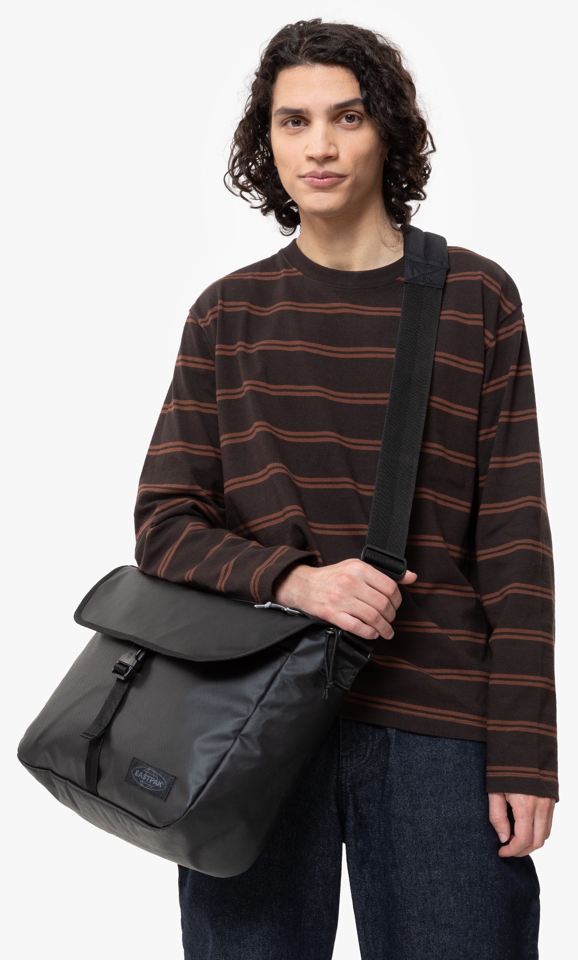 Eastpak Messenger Bag »Delegate +«, Umhängetasche Arbeitstasche Schultasche