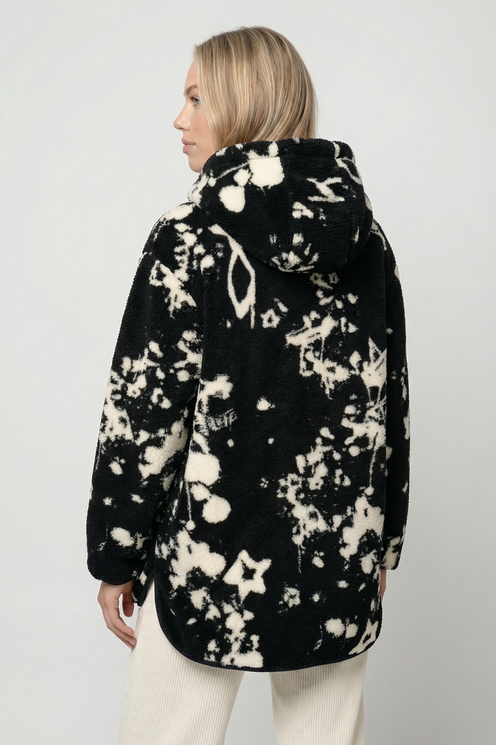 Alife & Kickin Sweatjacke »Damen JacquelineAK T Übergangsjacke, Jacke« leichte Kuschel-Jacke mit Stehkragen und Rei§verschluss
