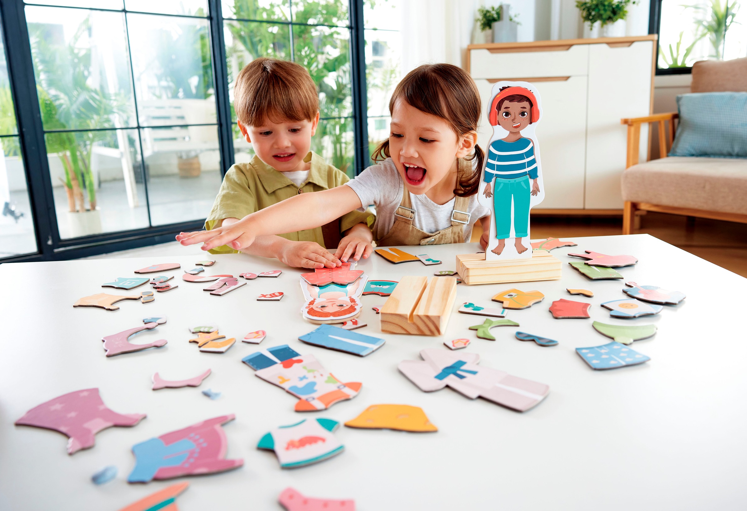 Hape Konturenpuzzle »Magnetisches Anzieh-Puzzle«