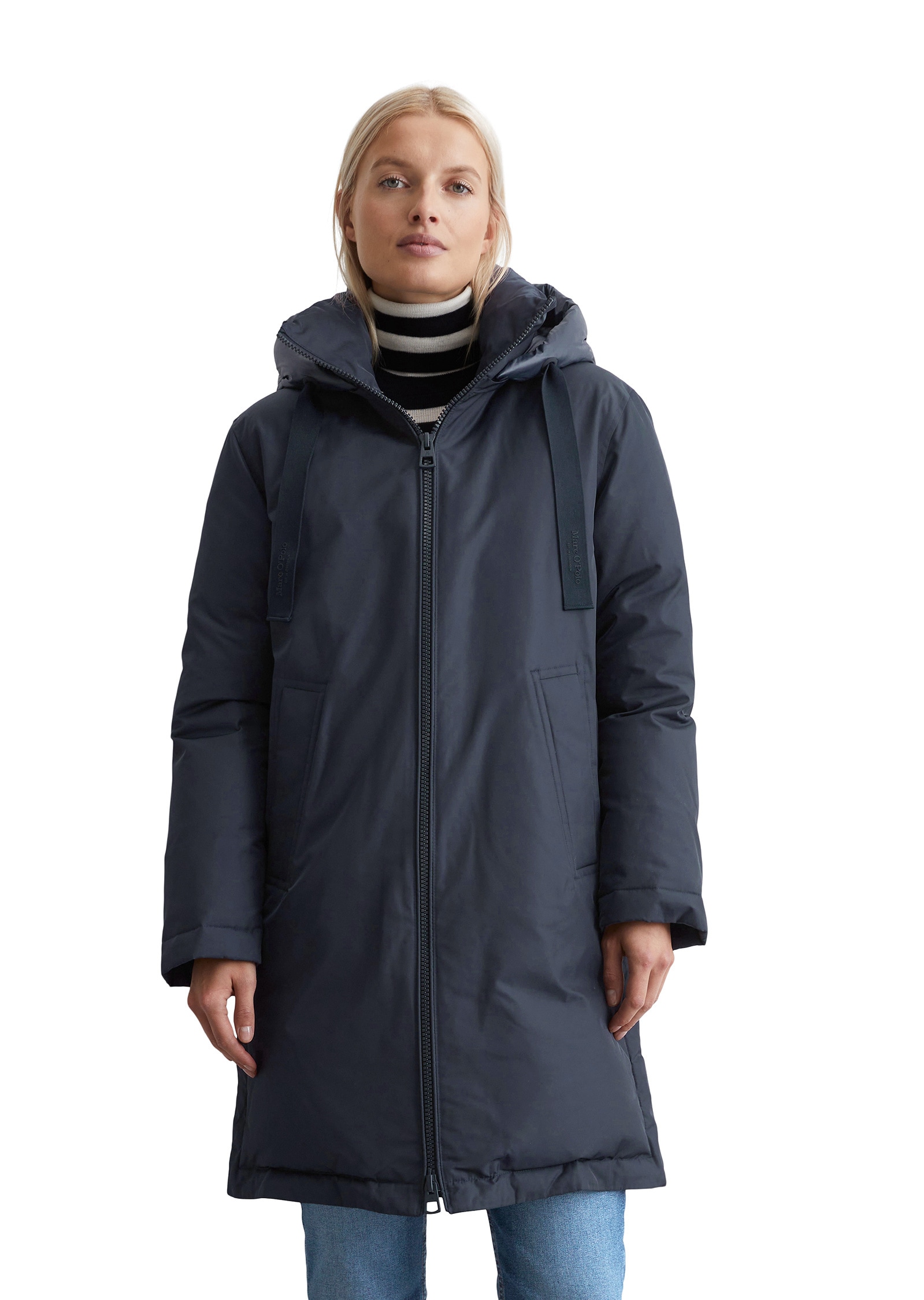 Wintermantel »aus recyceltem Polyester-Twill«