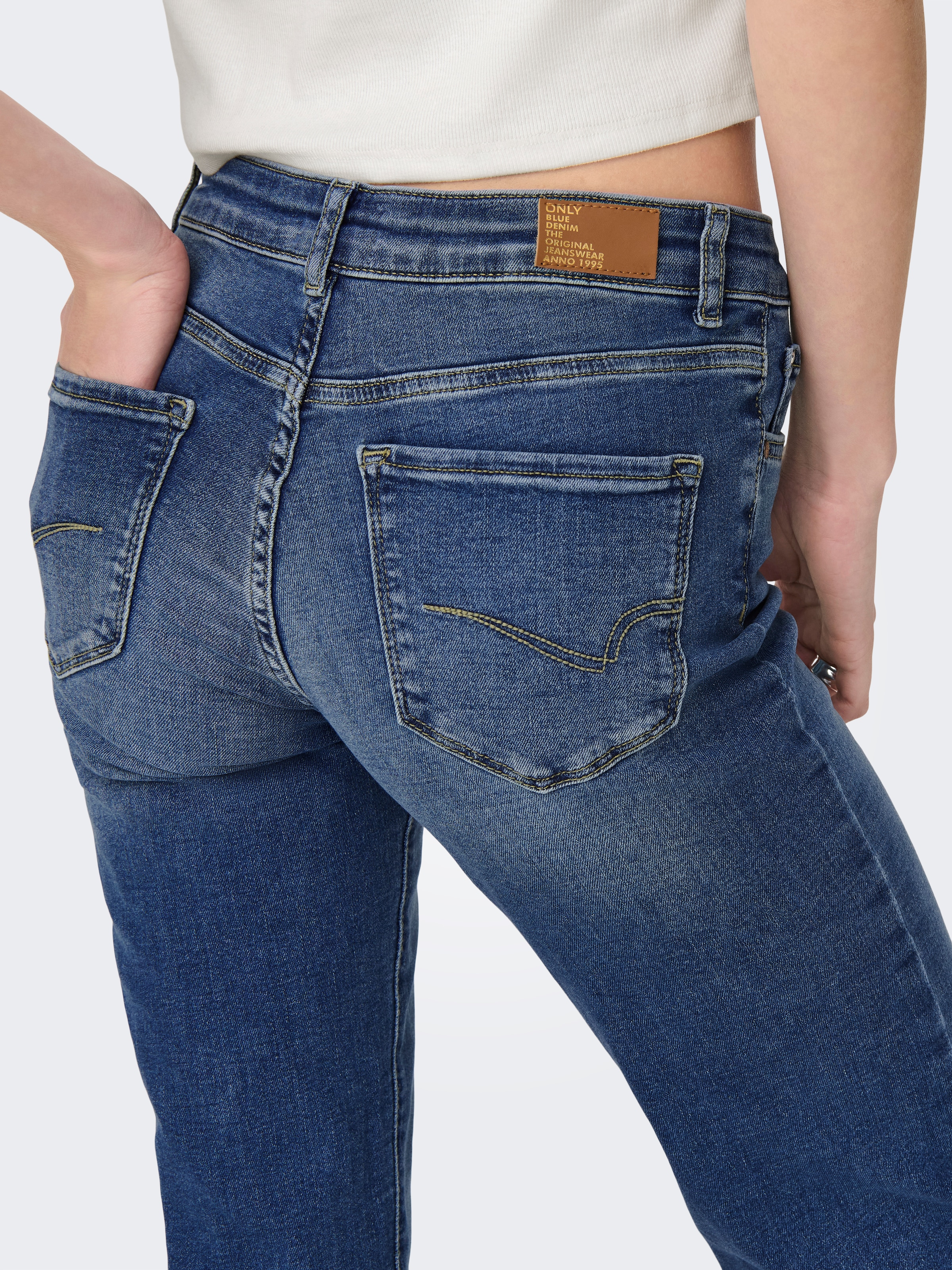 ONLY Straight-Jeans »ONLALICIA REG STRT DNM DOT879«