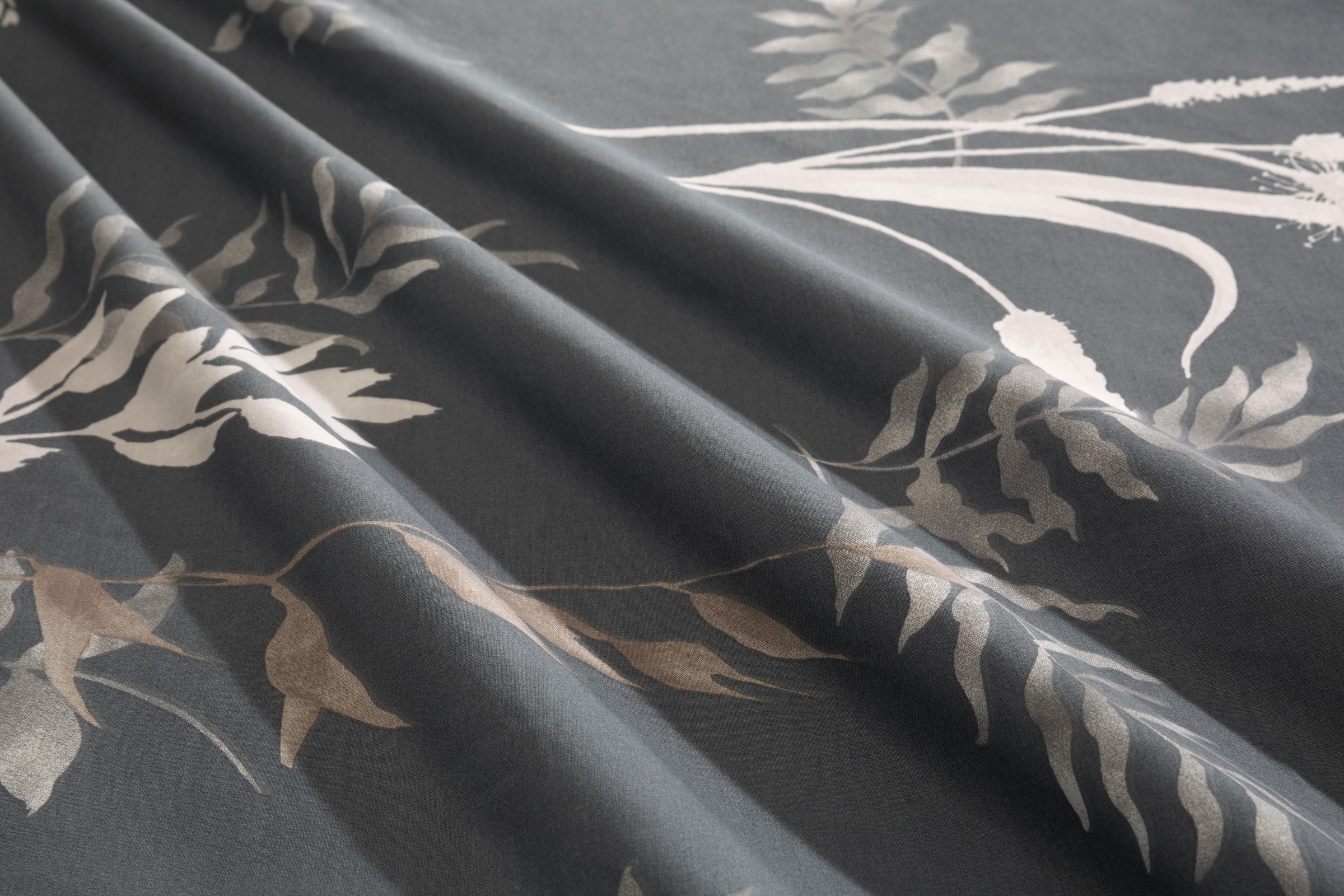 Thumbnail - BIERBAUM Bettwäsche "Hellena" 2 Stk. tlg. in Gr. 135x200 oder 155x220 cm, 100% Baumwolle, Gräser