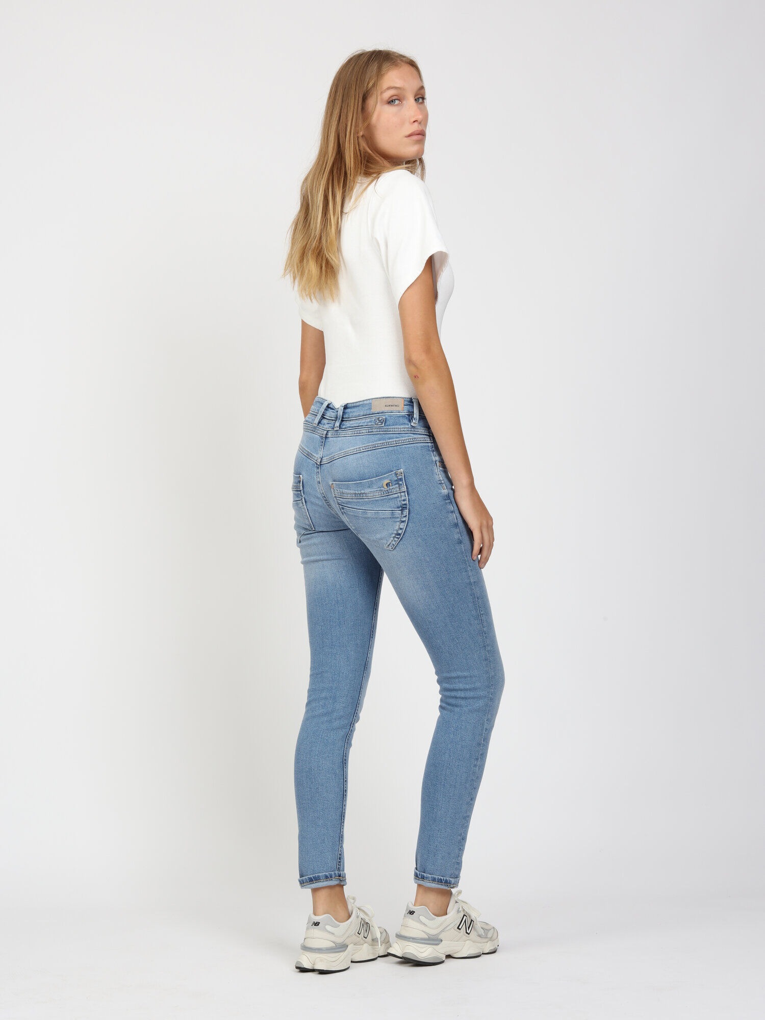 GANG Skinny-fit-Jeans »94MEDINA« mit halbverdeckter Knopfleiste