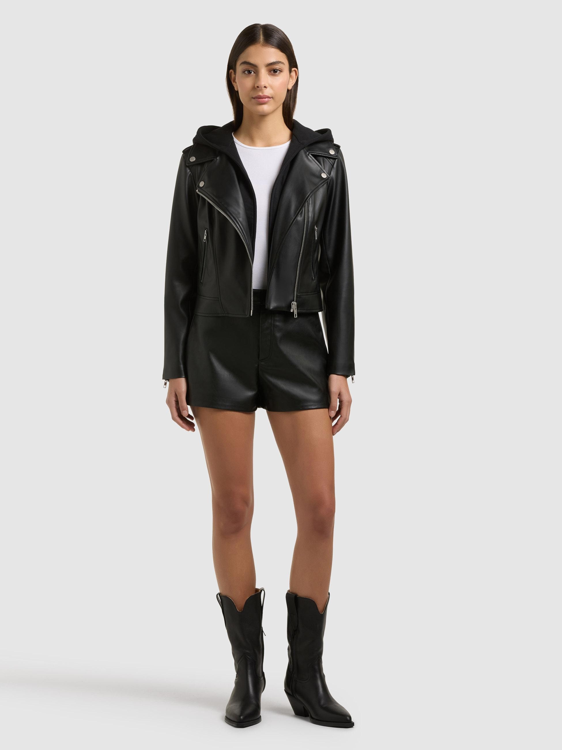 khujo Lederimitatjacke »Yael« mit Kapuze Klassische Kunstlederjacke mit abnehmbarer Kapuze