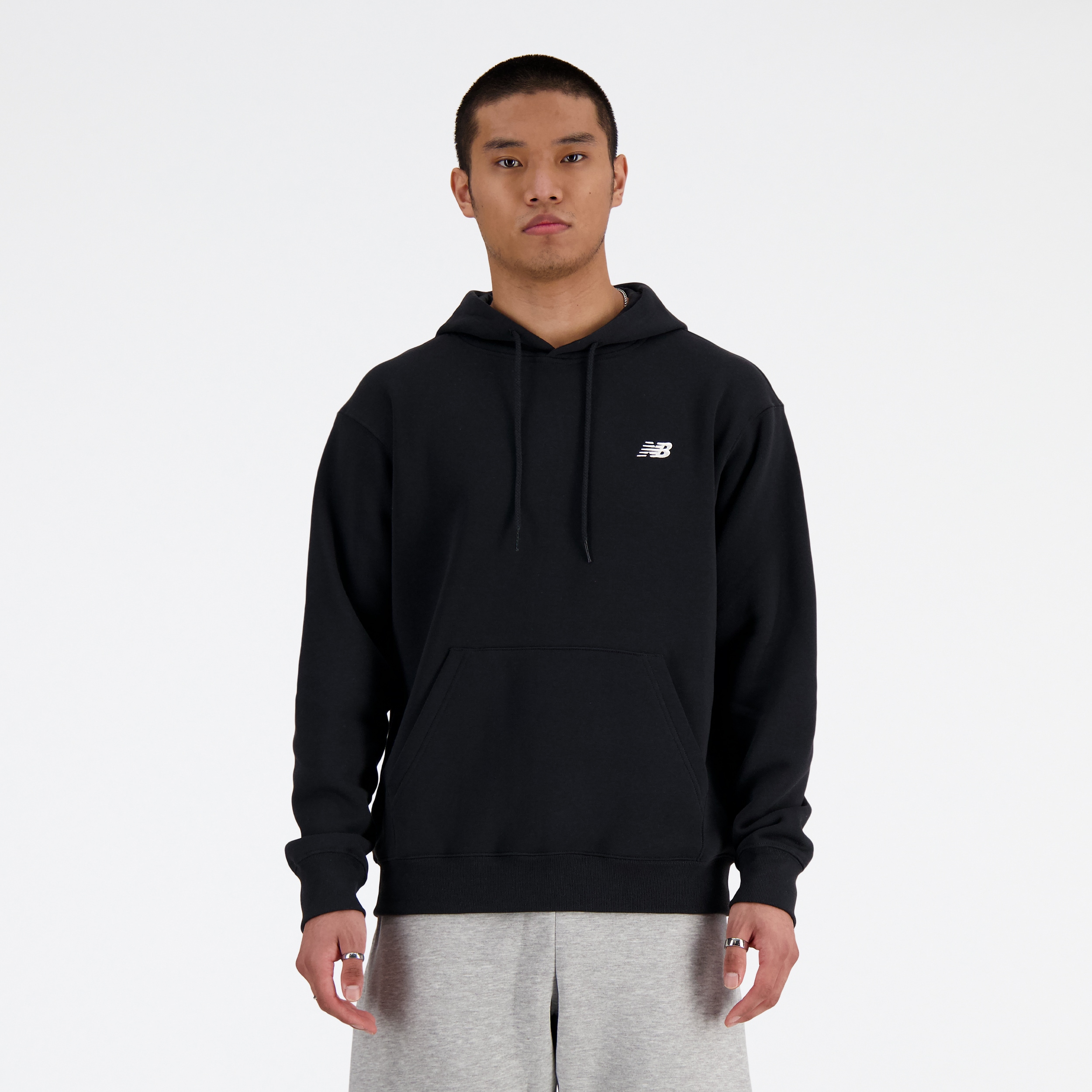 New Balance Kapuzensweatshirt "Sport Essentials Fleece Hoodie", mit Rundhalsausschnitt, aus Baumwolle und Polyester, in normaler Länge