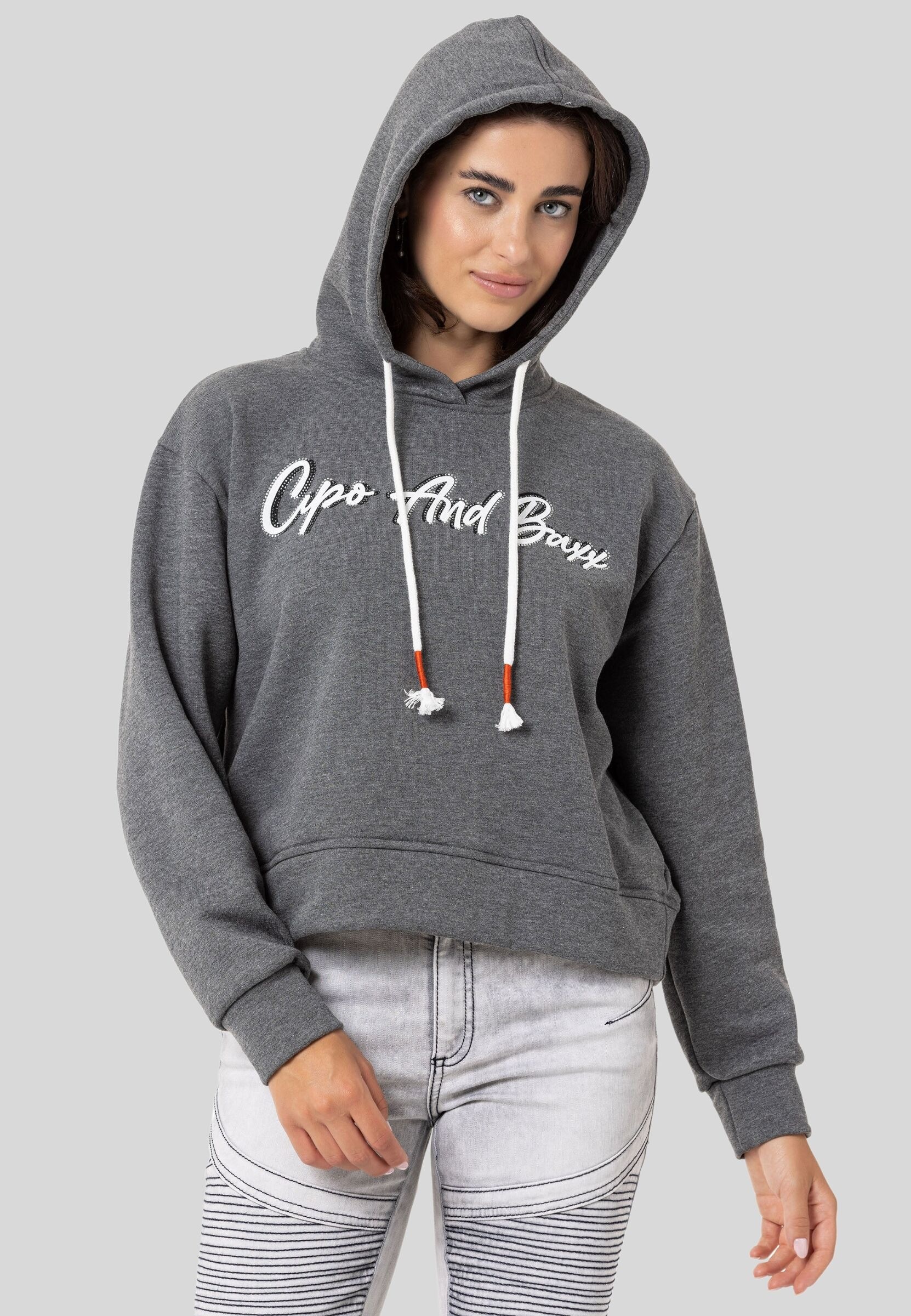 Cipo & Baxx Sweatshirt »SWEATSHIRT«, ein sportlich-lässiges Kleidungsstück