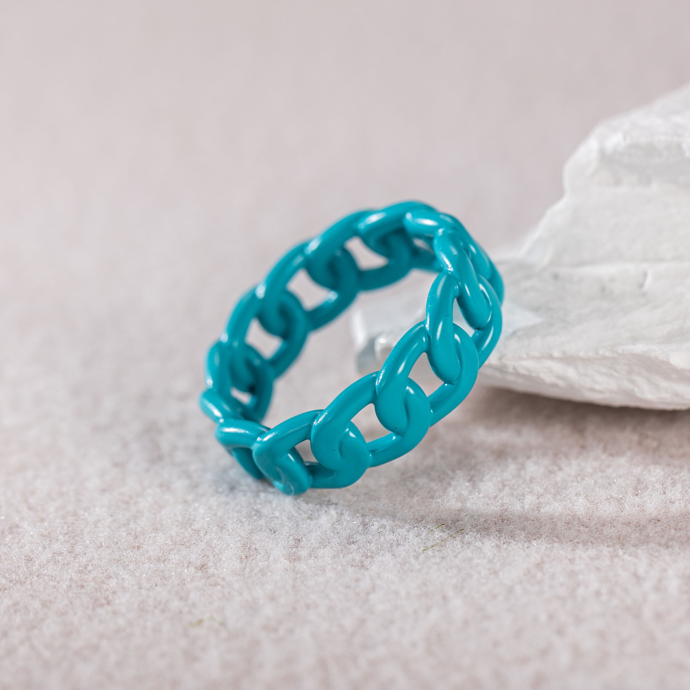 Firetti Fingerring »Schmuck Geschenk Edelstahl Ring Damenring Herrenring Panzerkette Color«