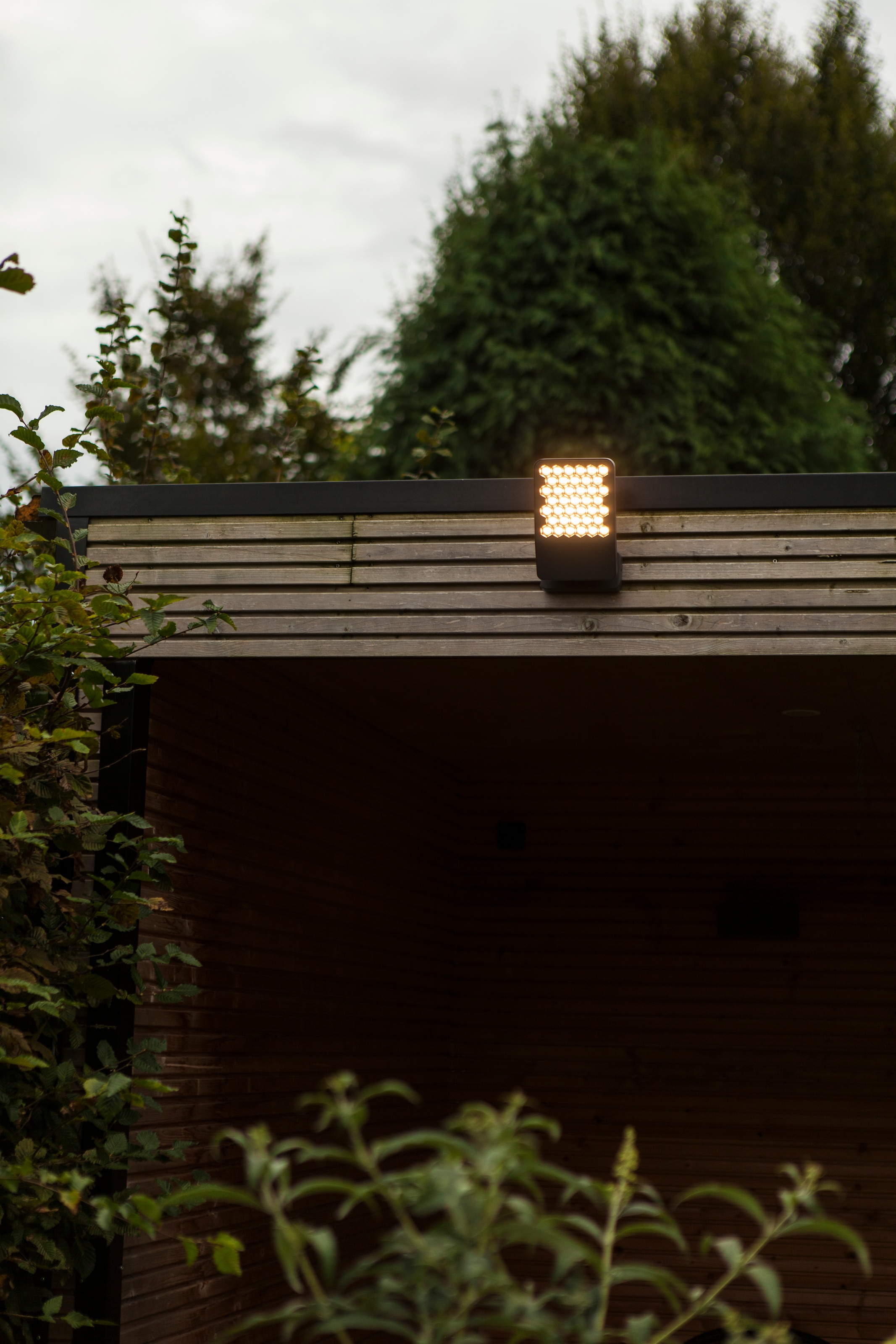 LUTEC LED Außen-Wandleuchte »LED-Aussenwandleuchte ATLANTIS small«, 1 flammig, Leuchtmittel LED-Board | LED fest integriert, schwenkbar