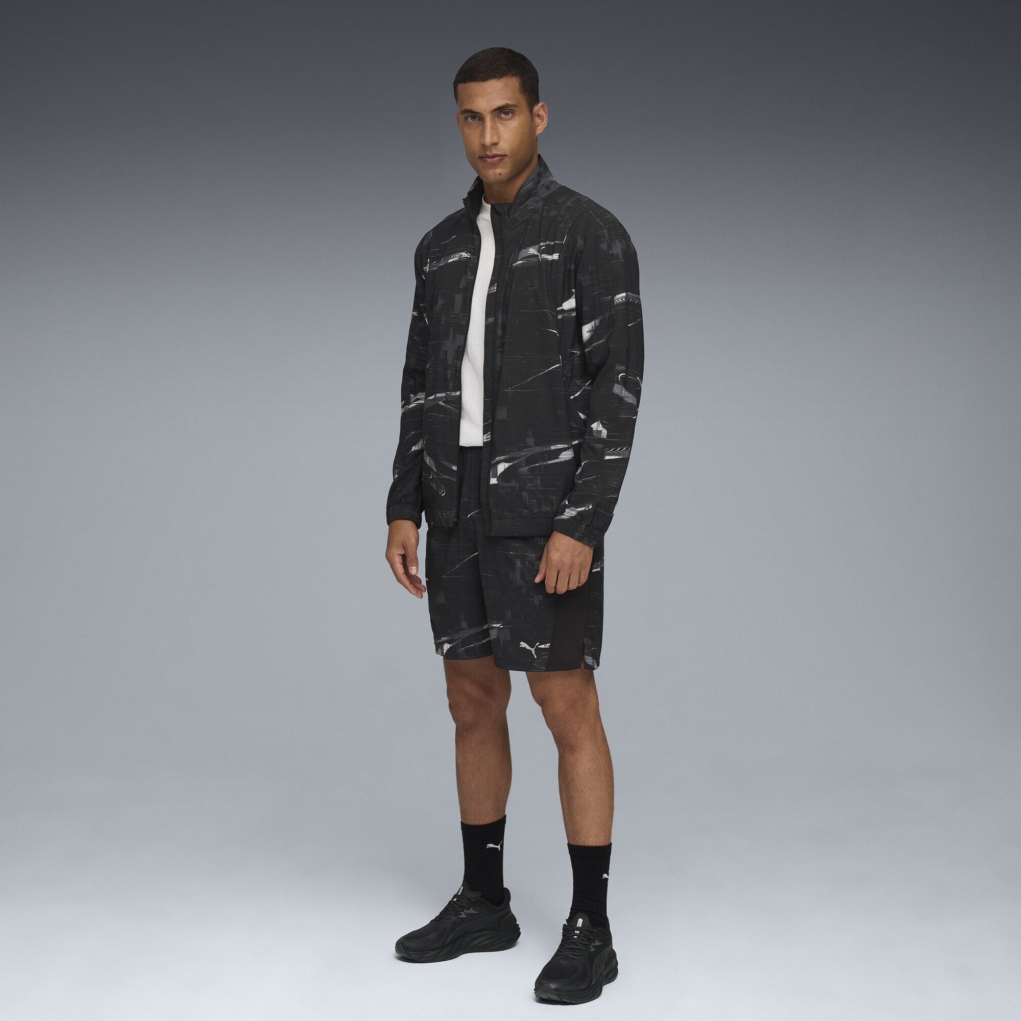 PUMA Trainingsjacke »RUN VELOCITY Jacke Herren«