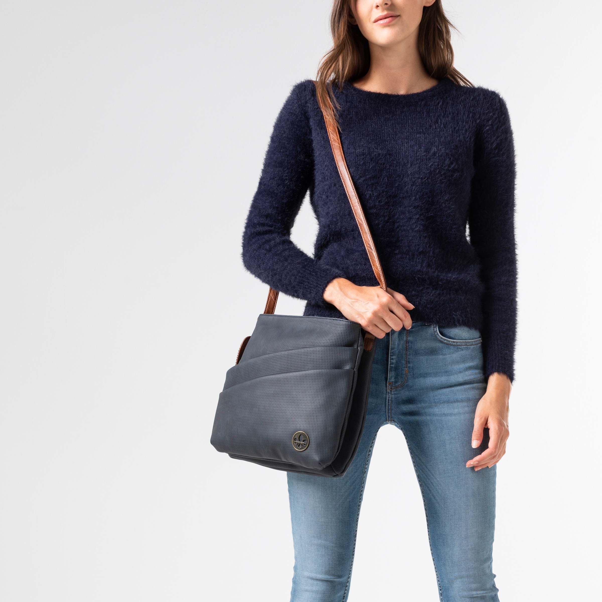 Rieker Umhängetasche Schultertasche, Damen Handtasche mit zwei Hauptfächern günstig online kaufen