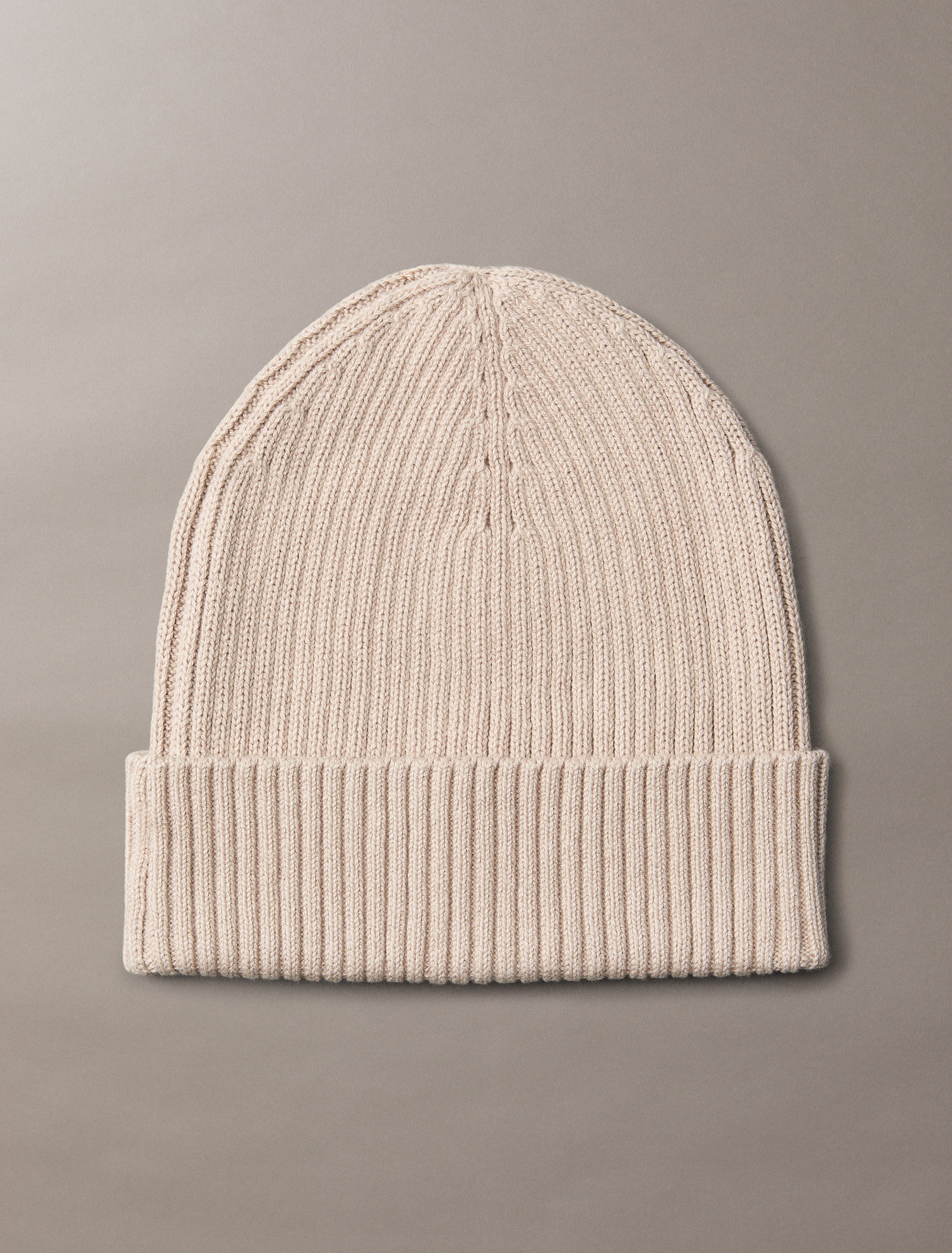 Calvin Klein Strickmütze »PATCH CHUNKY RIB COTTON BEANIE«, Perfekt für den Alltag