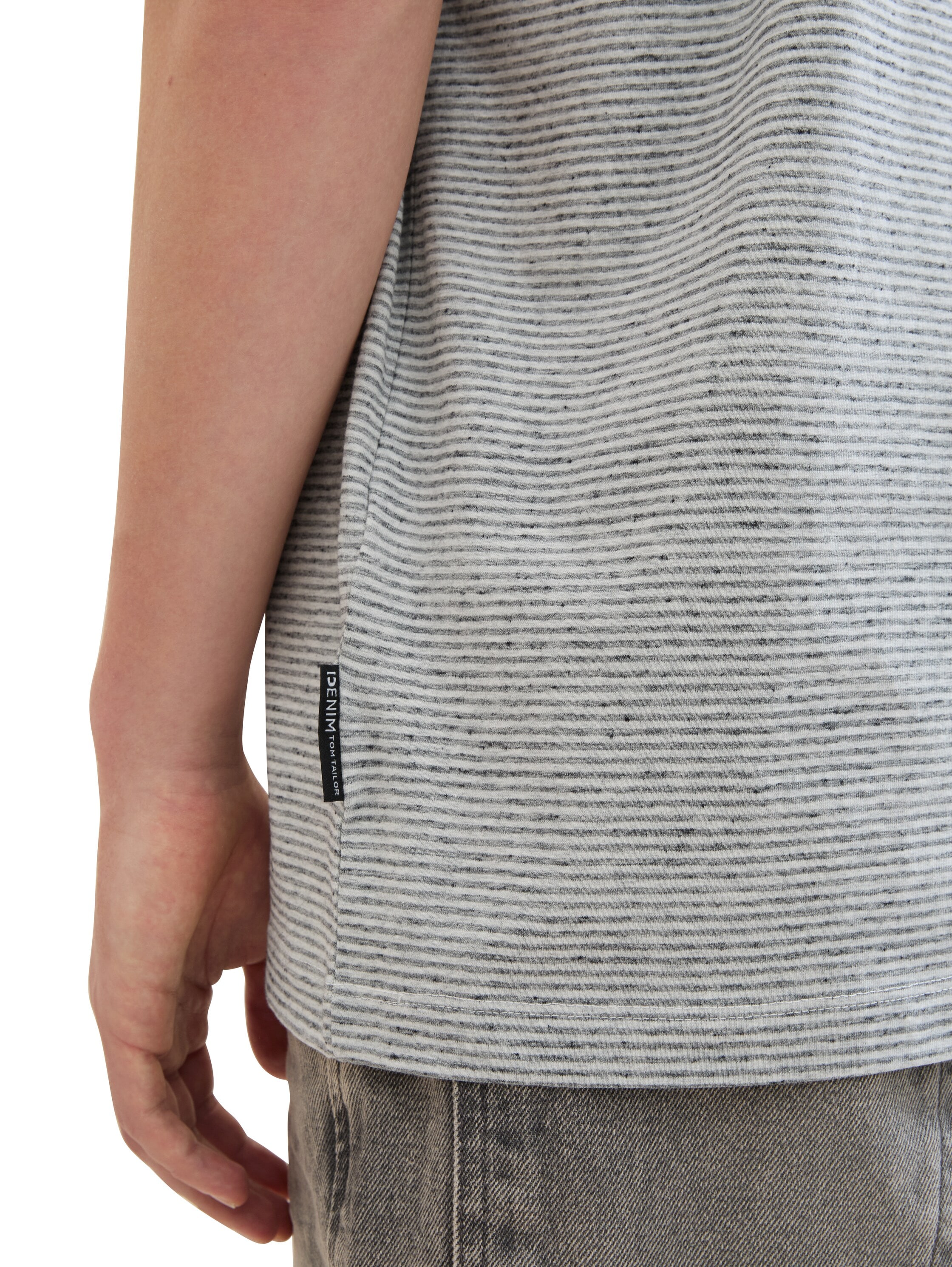 TOM TAILOR Denim Rundhalsshirt, mit Melange Optik