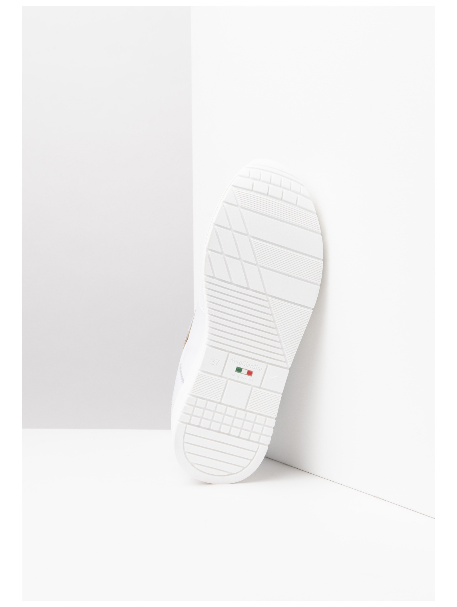 Nero Giardini Plateausneaker »Nero Giardini Sneaker Lederimitat/Nylon«