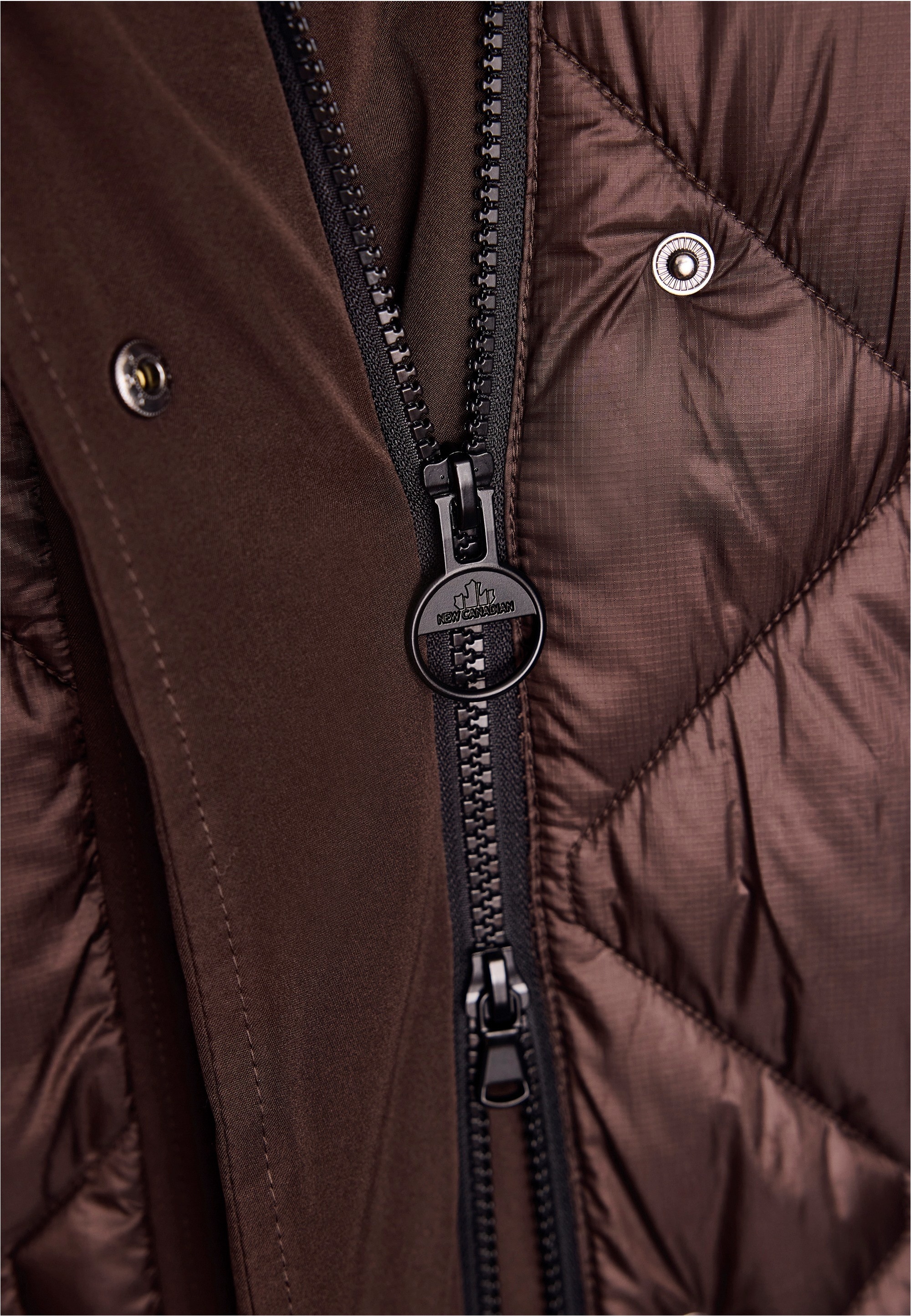 New Canadian Parka, mit abnehmbarem Innenkragen