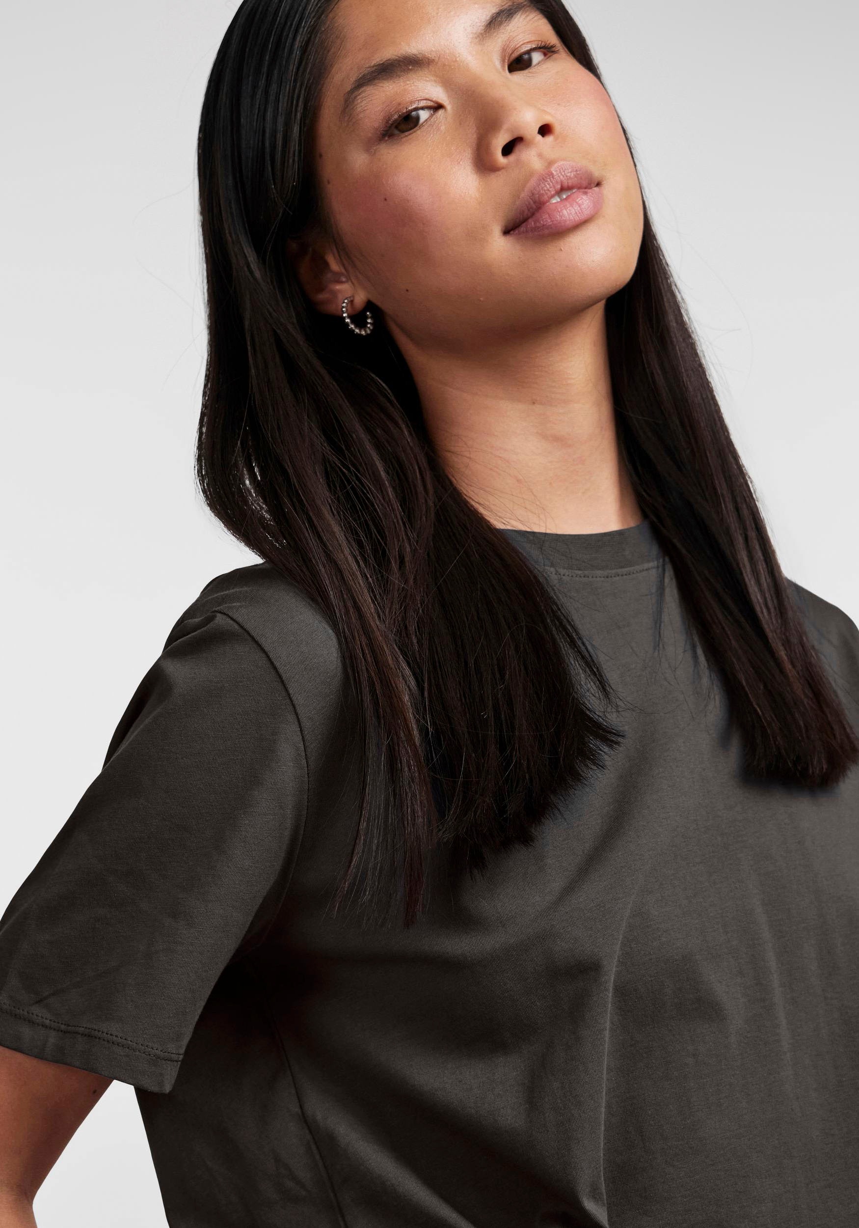 Thumbnail - pieces Rundhalsshirt "PCRIA SS SOLID TEE NOOS BC"