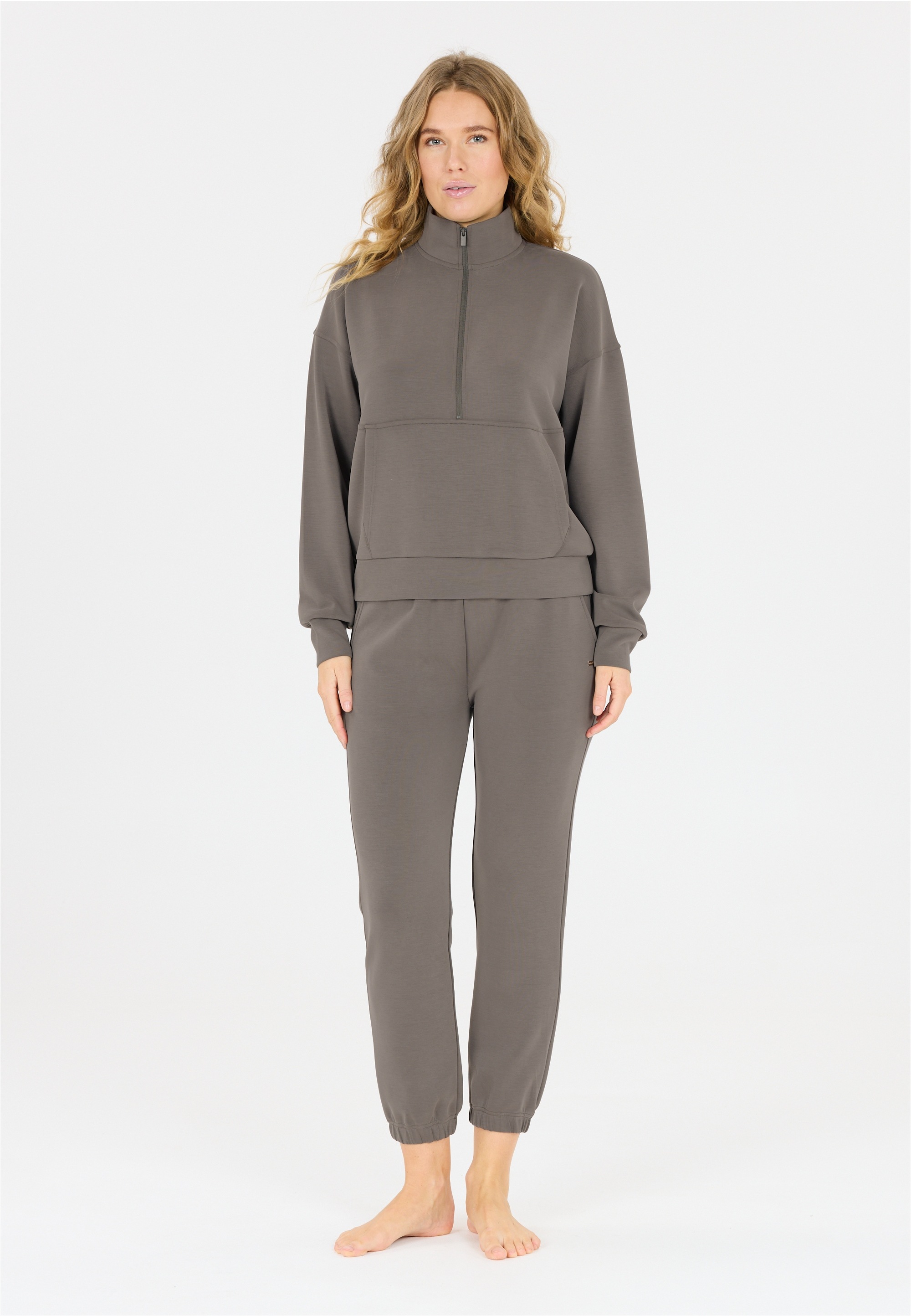 ATHLECIA Sweatshirt »Jillnana«, mit geräumiger Kängurutasche
