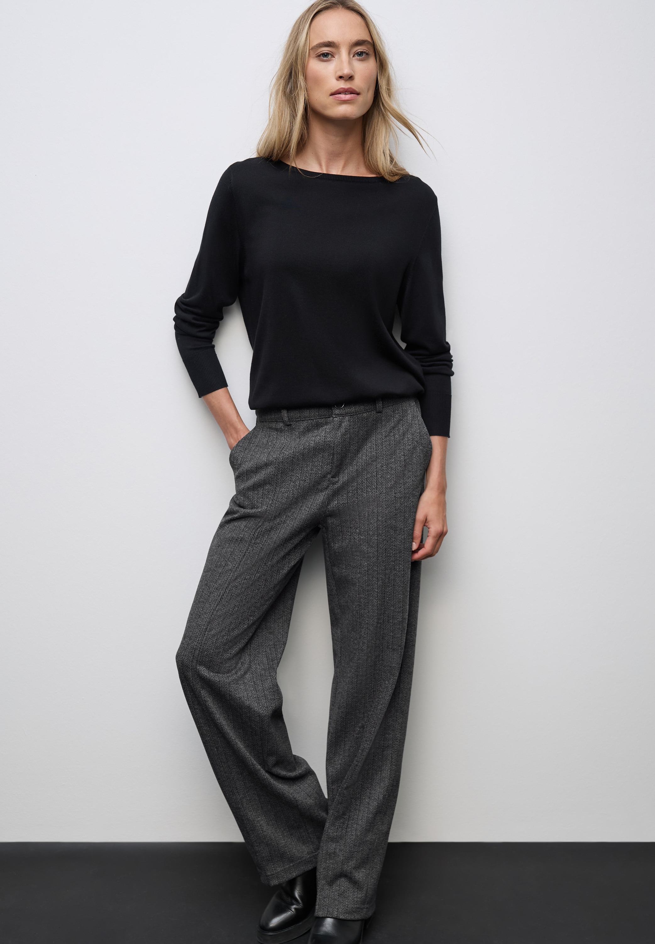 STREET ONE Stoffhose, im Nadelstreifen-Look