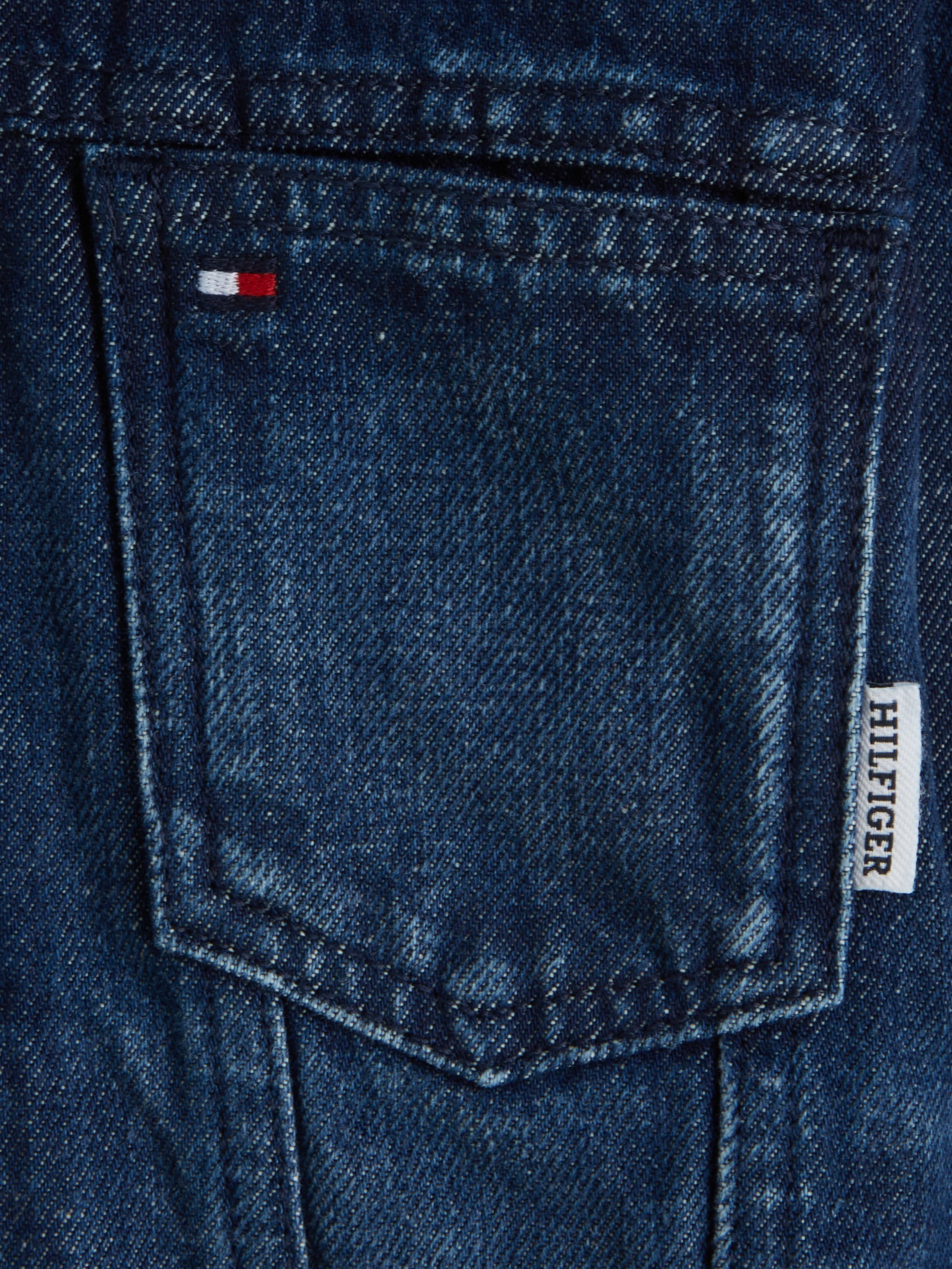 Tommy Hilfiger Jeansjacke »OVERSIZED TRUCKER DARK WASH«, im typischen Trucker Stil