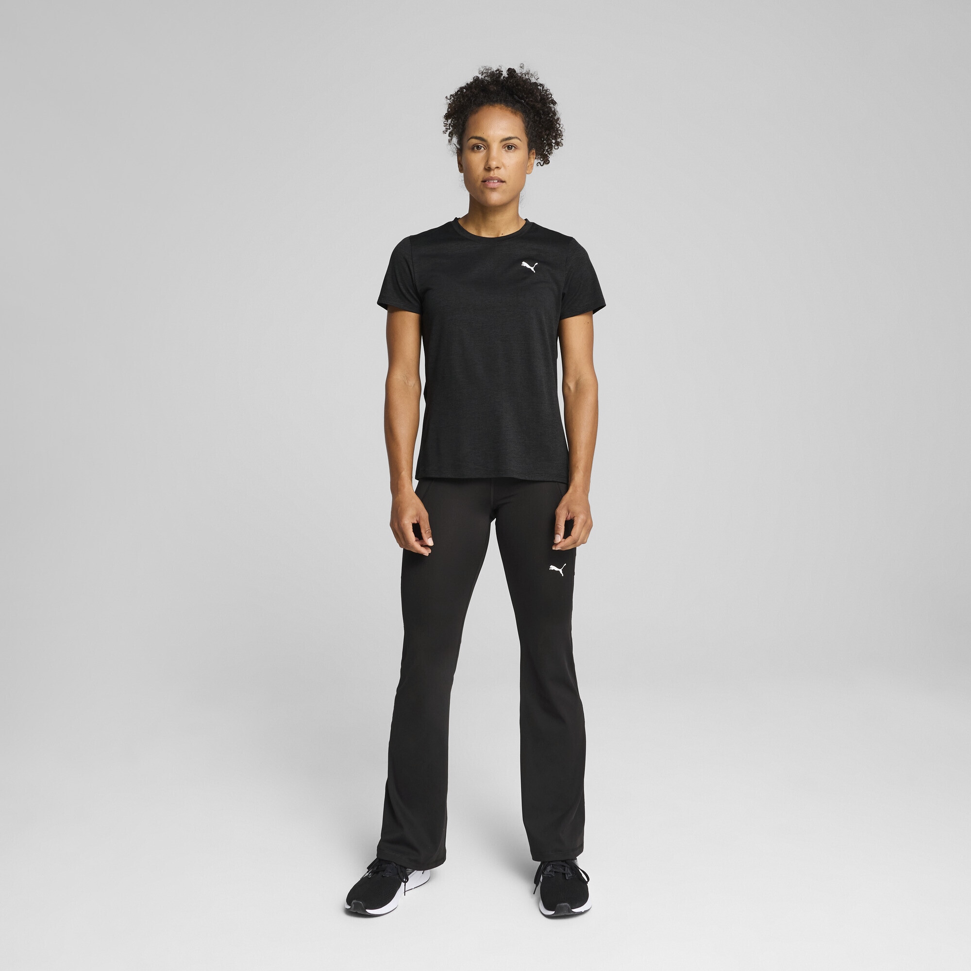 PUMA Trainingsshirt »TAD ESSENTIALS Meliertes T-Shirt Damen«