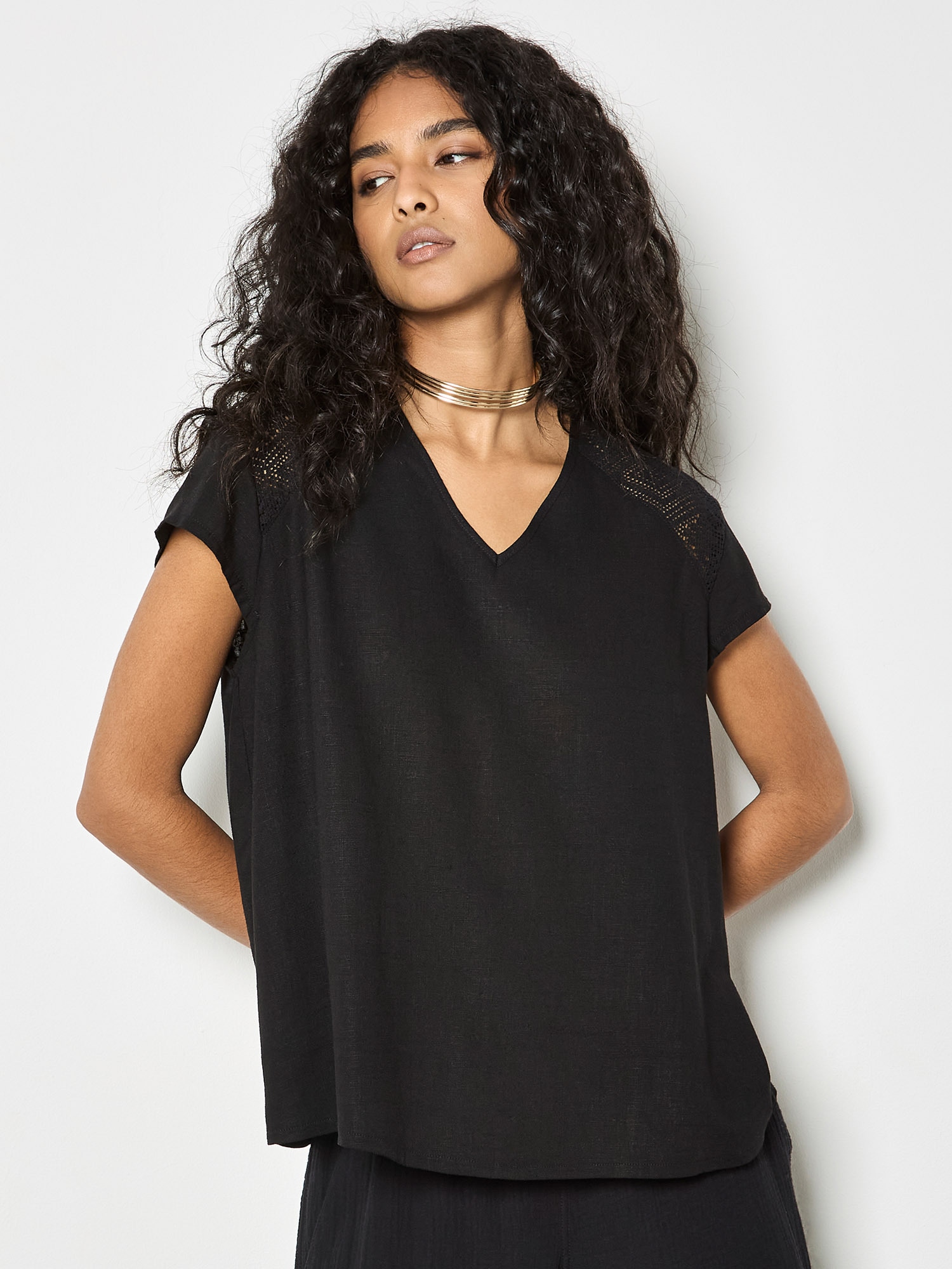 Apricot Spitzenshirt "T-Shirt mit Häkel-Einsatz"
