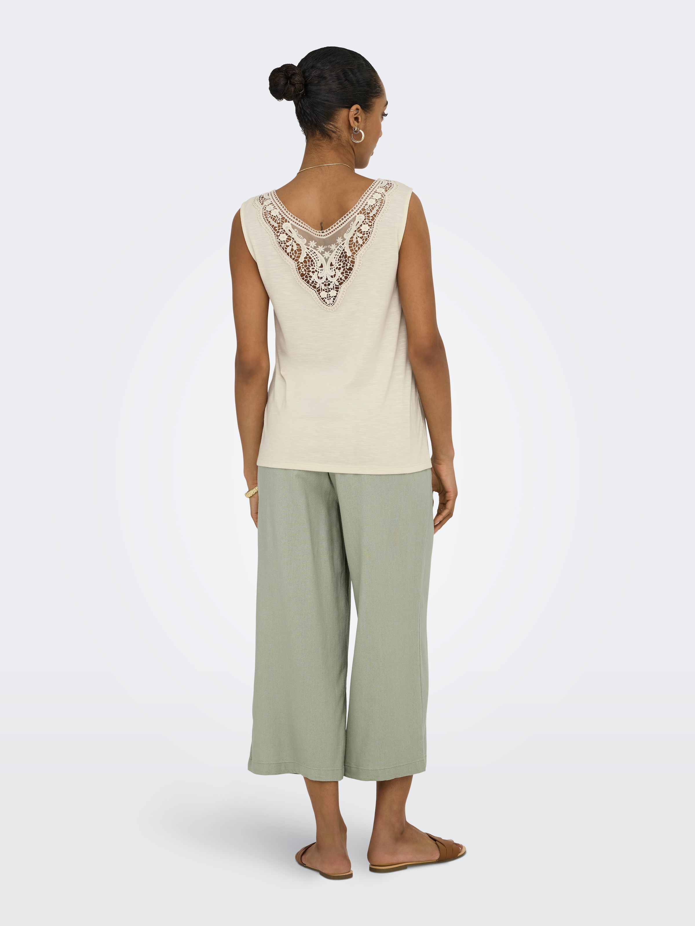 ONLY Spitzentop »ONLFREDA S/L U-NECK MIX TOP BOX JRS«