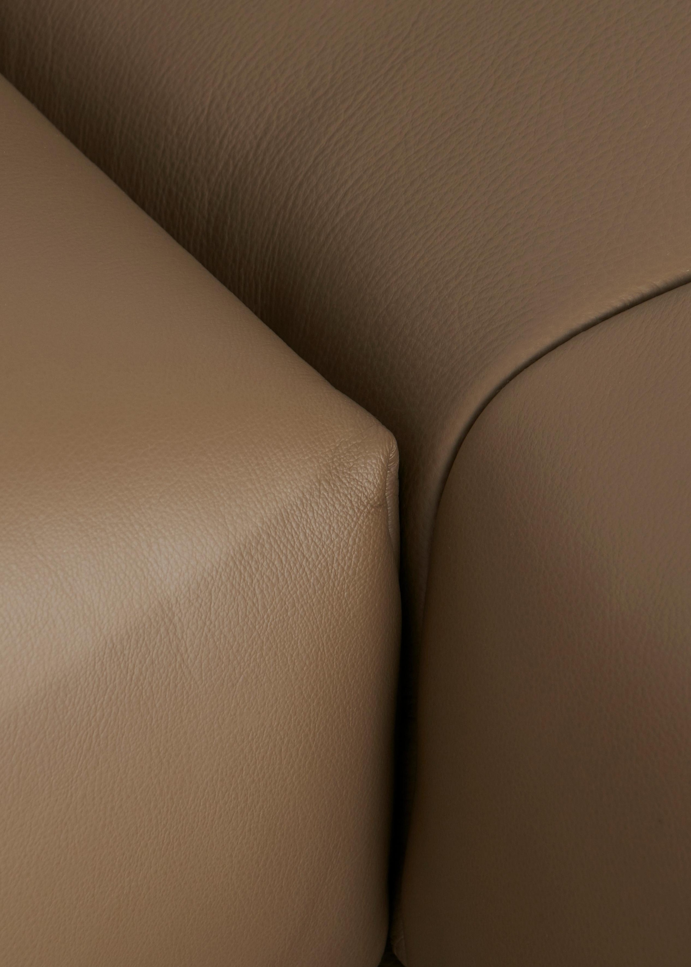 Creation BY ROLF BENZ Ecksofa »CR.450, Designecksofa, Polsterecke, L-Form, 282/178 cm (B/T)«, abgerundete Armlehne Schnecke, modern Landhaus, Leder oder Chenille