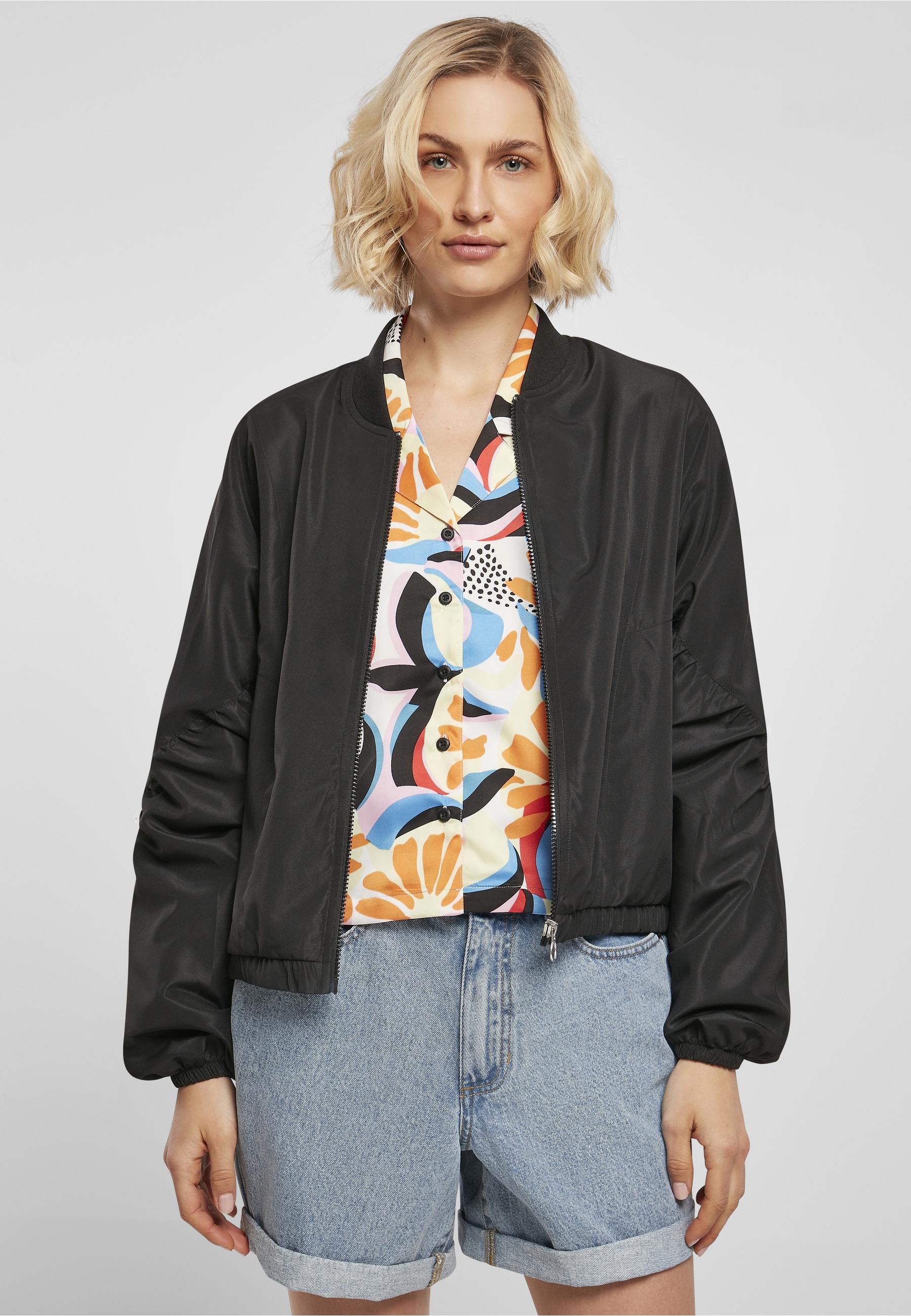 URBAN CLASSICS Anorak »Urban Classics Damen Ladies Recycled Batwing Bomber Jacket« 1 Stk. tlg. ohne Kapuze