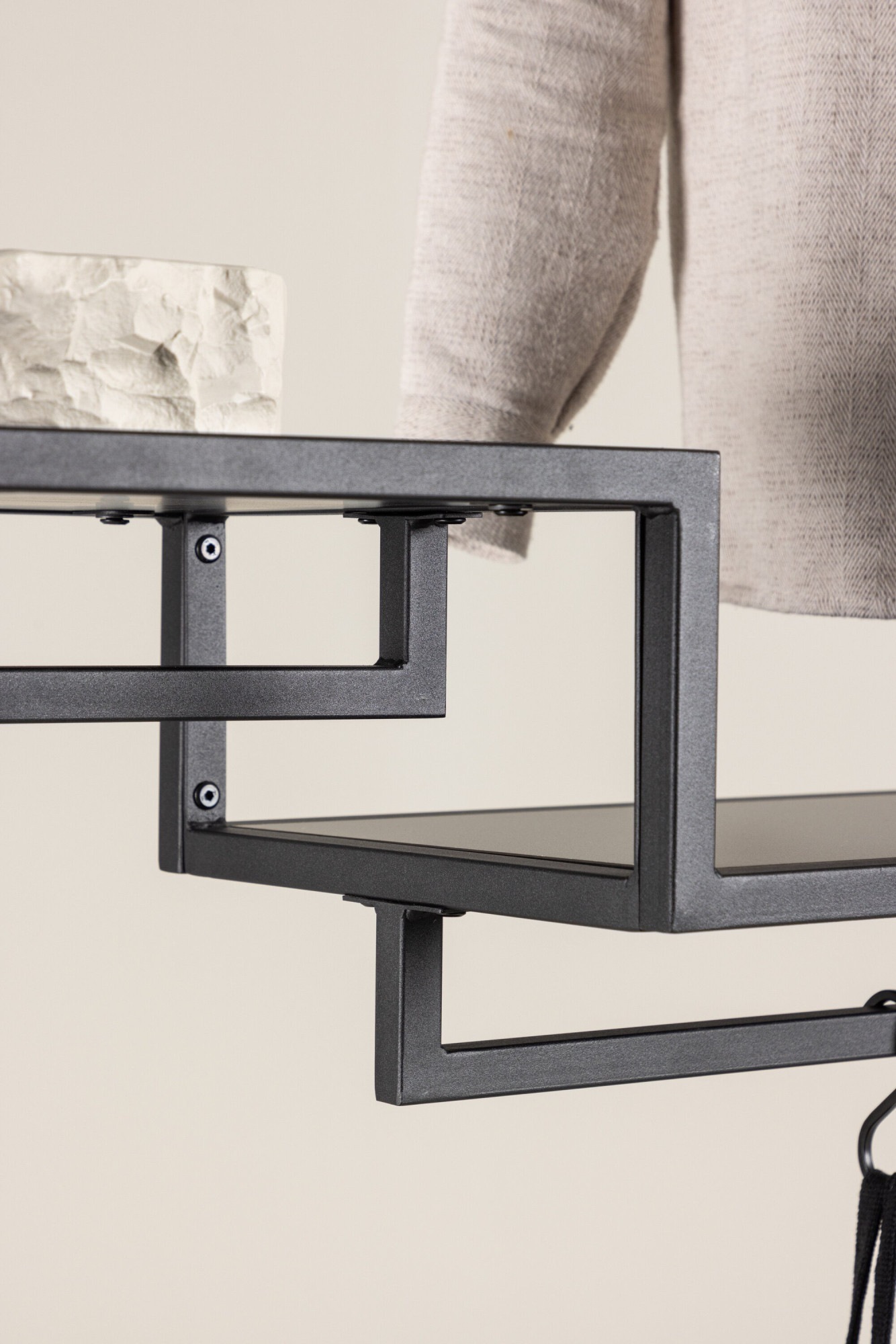 Venture Home Kleiderständer »Staal, Garderobenständer in Schwarz-Stahl, Kleiderstange, Höhe 188 cm« Garderobe, Pulverbeschichtung, Ablagen, anspruchsvoll, modern