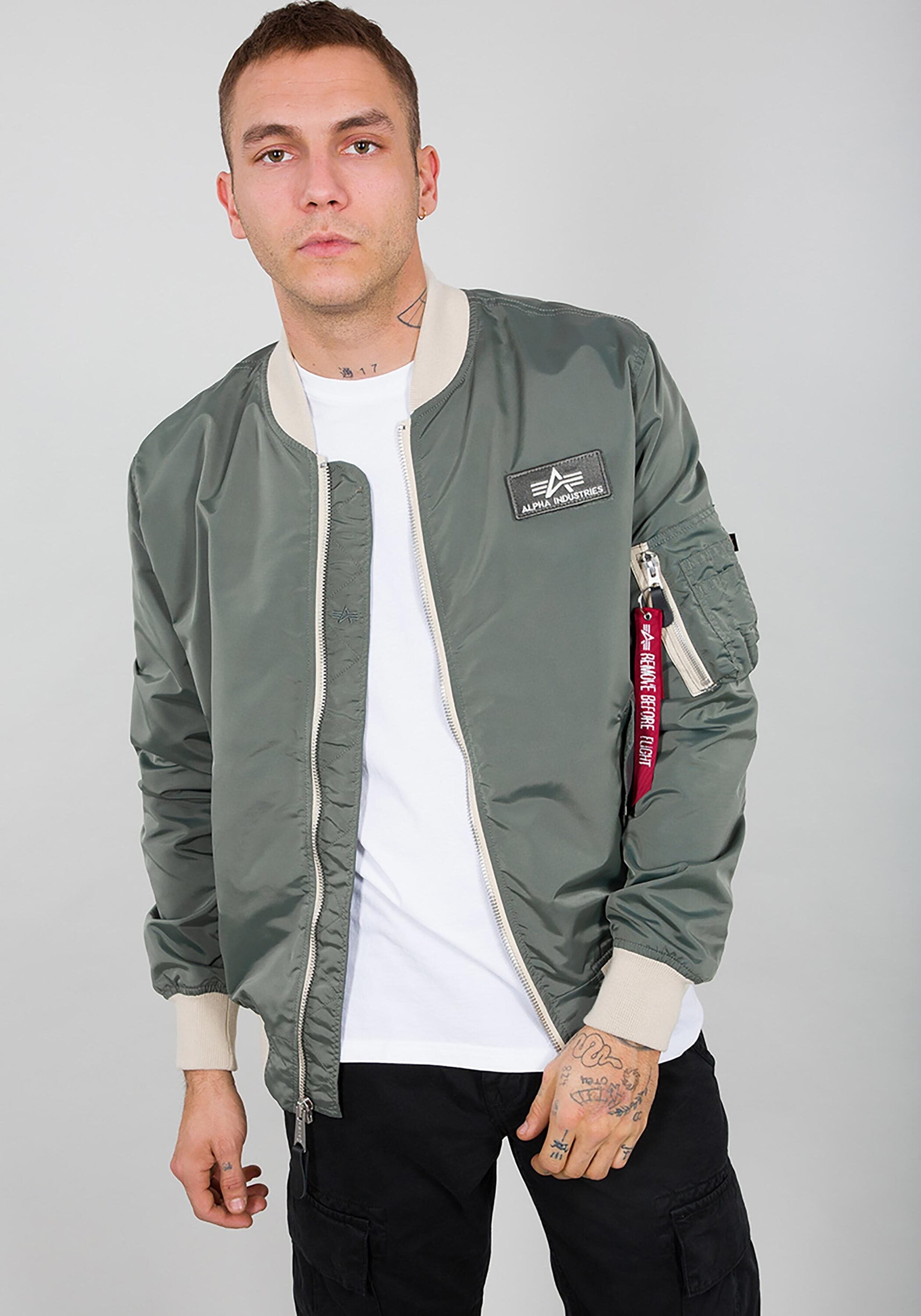 Alpha Industries Bomberjacke "MA-1 TTC Light" günstig online kaufen