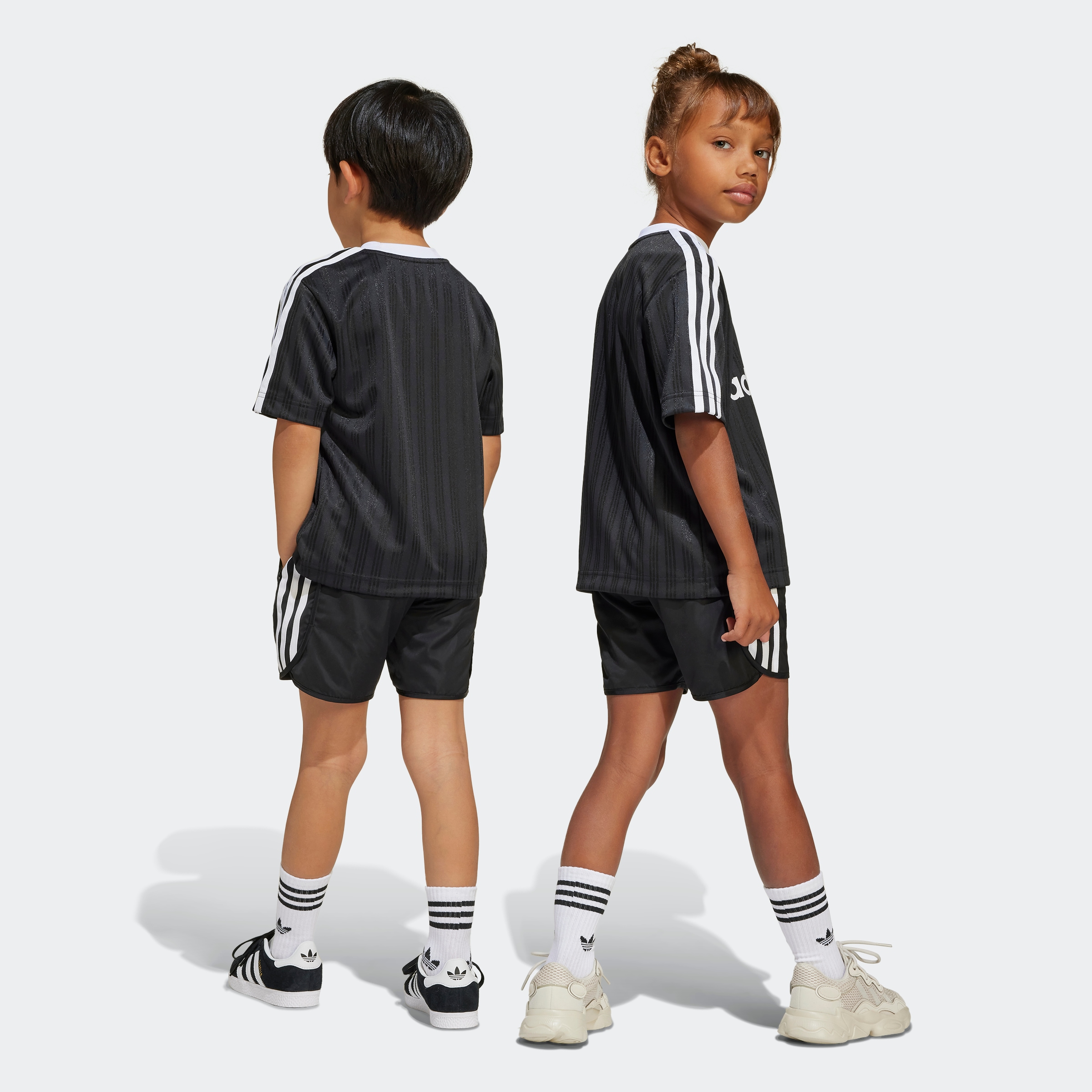 adidas Originals Trainingsanzug »FOOT. TEE SET«, (2 tlg.)