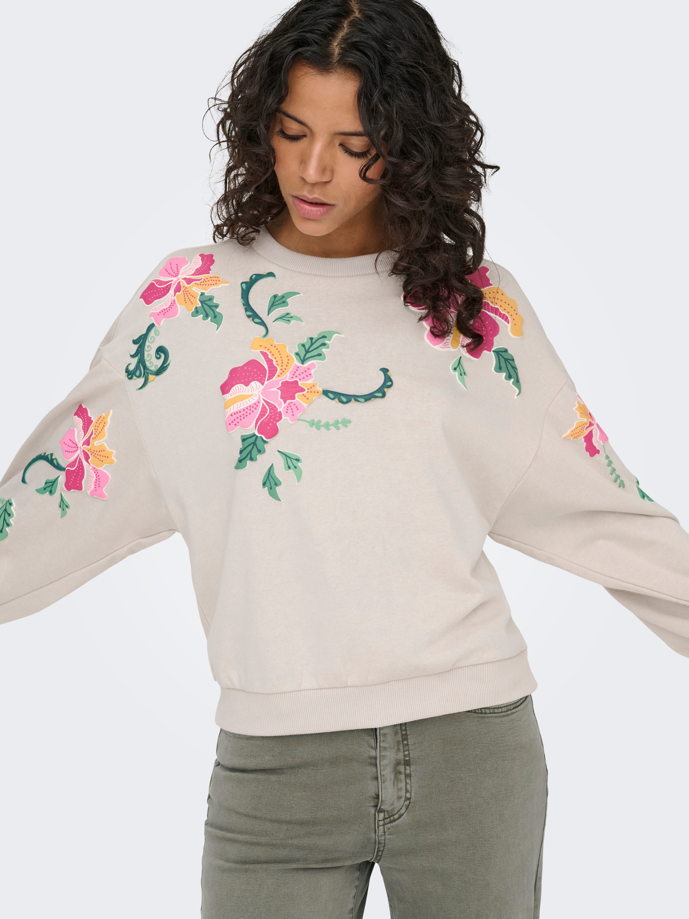 ONLY »ONLBROOKE L/S O-NECK FLOWER SWT«, Baumwollmischung, regular fit
