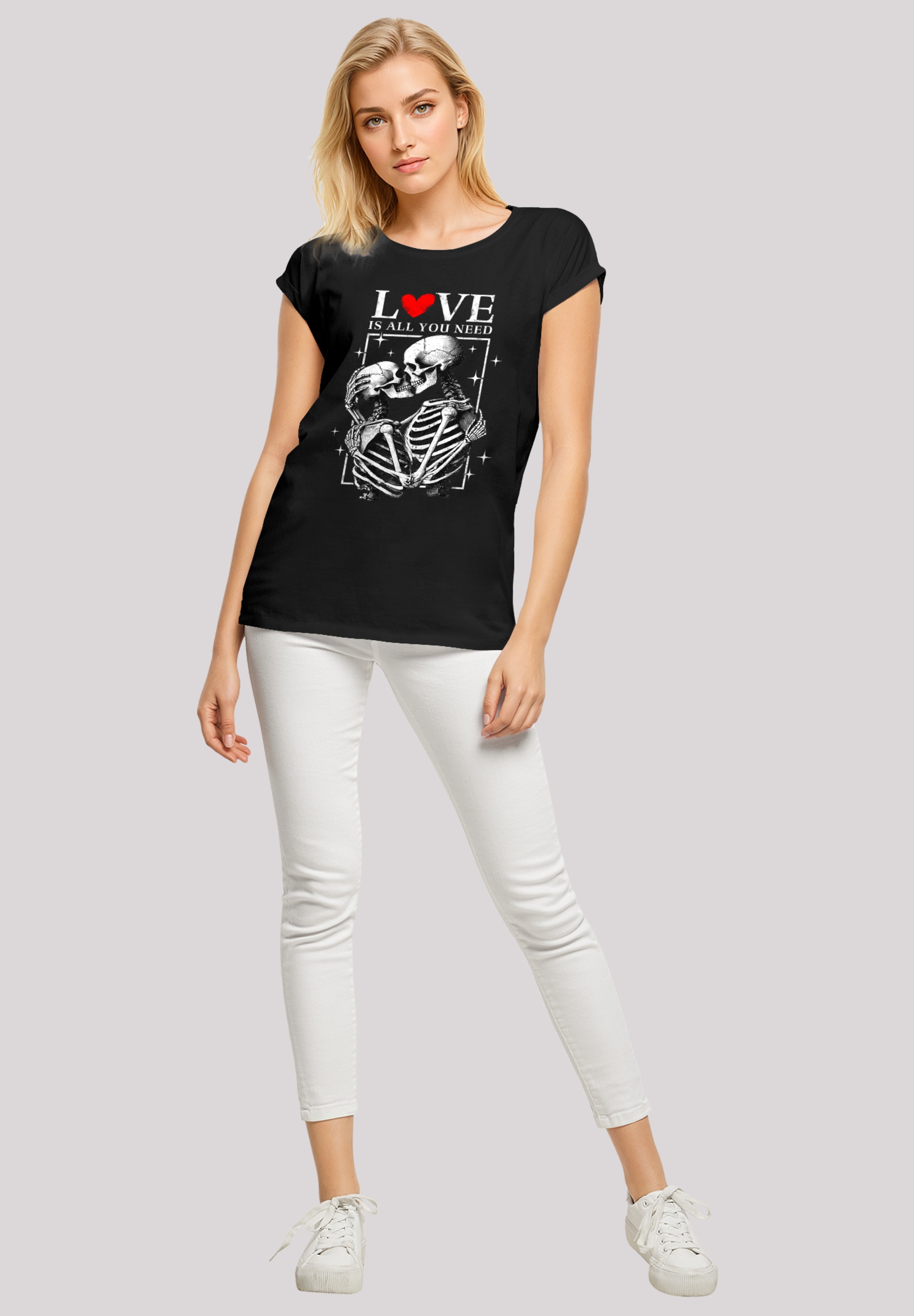 F4NT4STIC T-Shirt »Love is all you need«, Premium Qualität