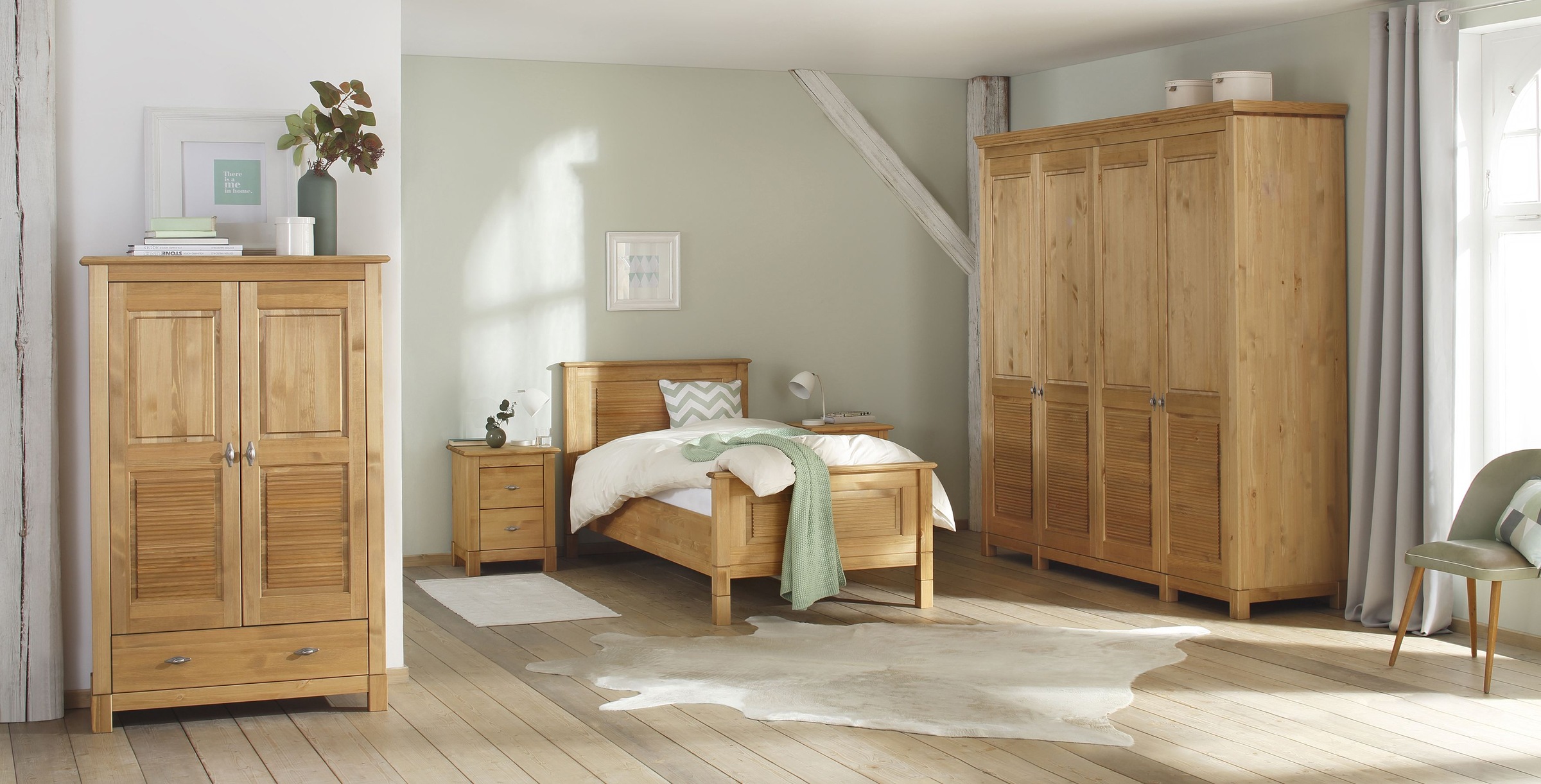 Home affaire Wäscheschrank "Rauna", (B/H/T ca. 96/155/38 cm), aus massiver günstig online kaufen
