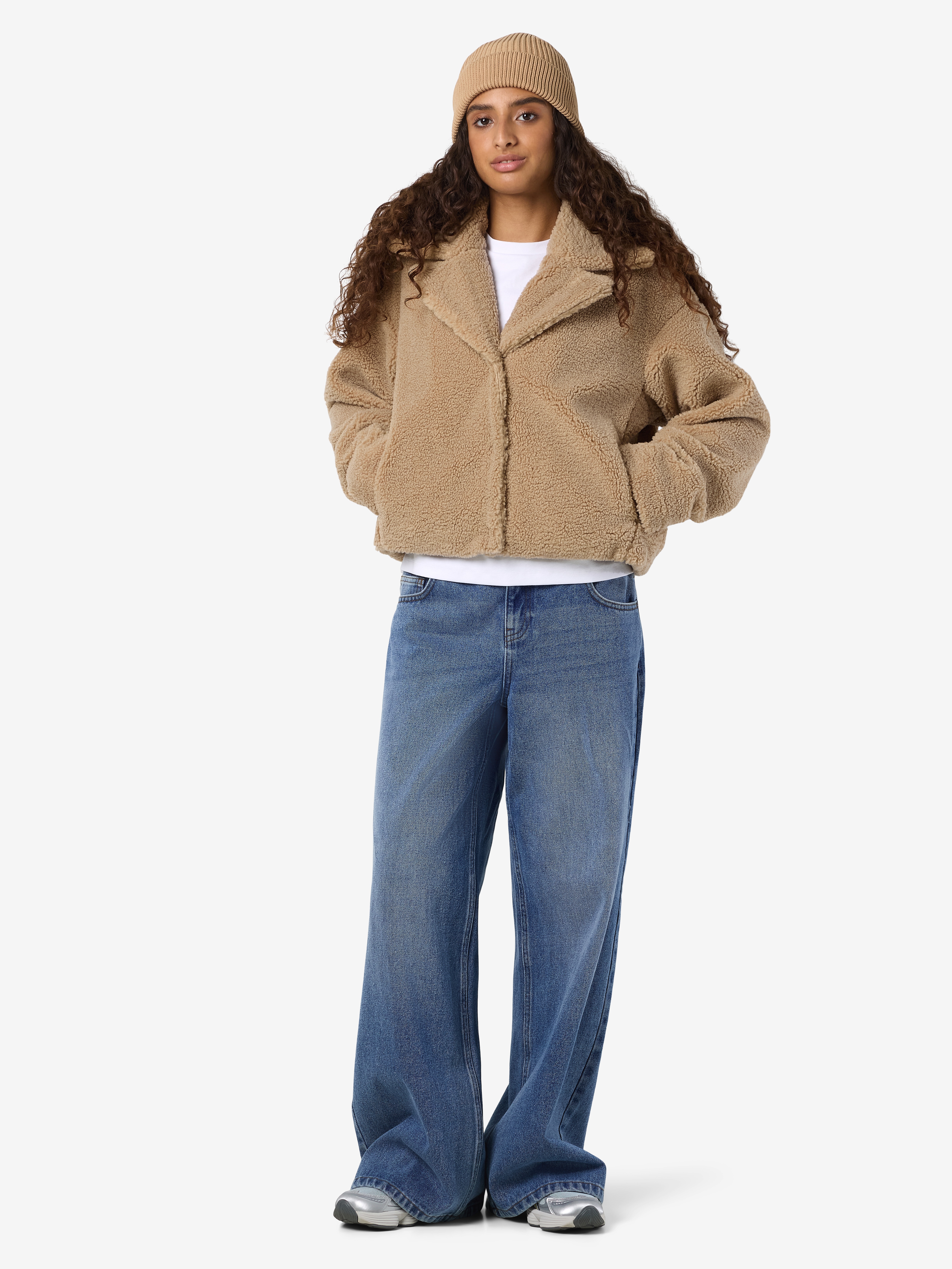 Thumbnail - Noisy may Plüschjacke "NMNATI CROP TEDDY JACKET FWD NOOS"