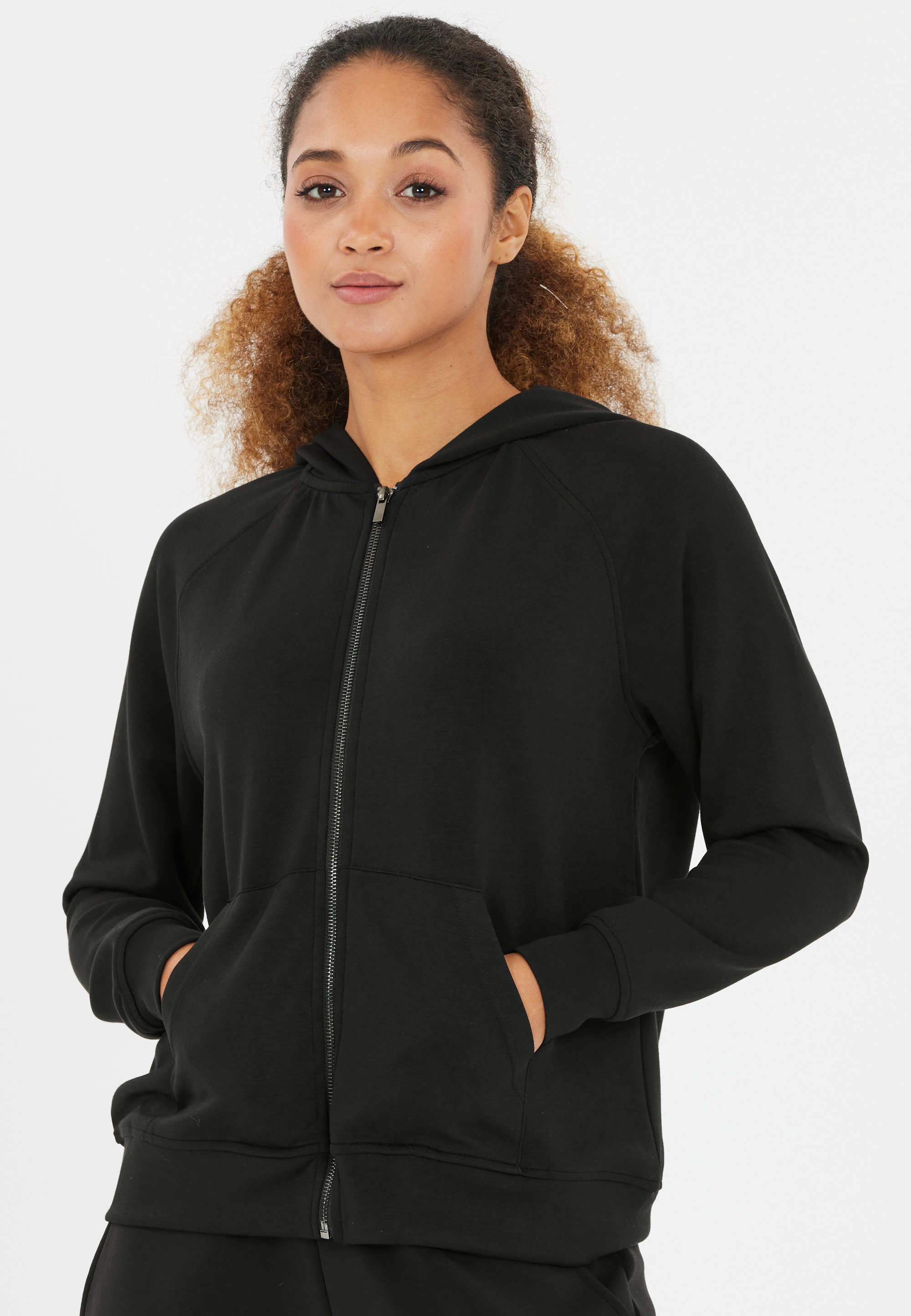 ATHLECIA Kapuzensweatshirt "Jacey", in klassischem Design mit Kapuze