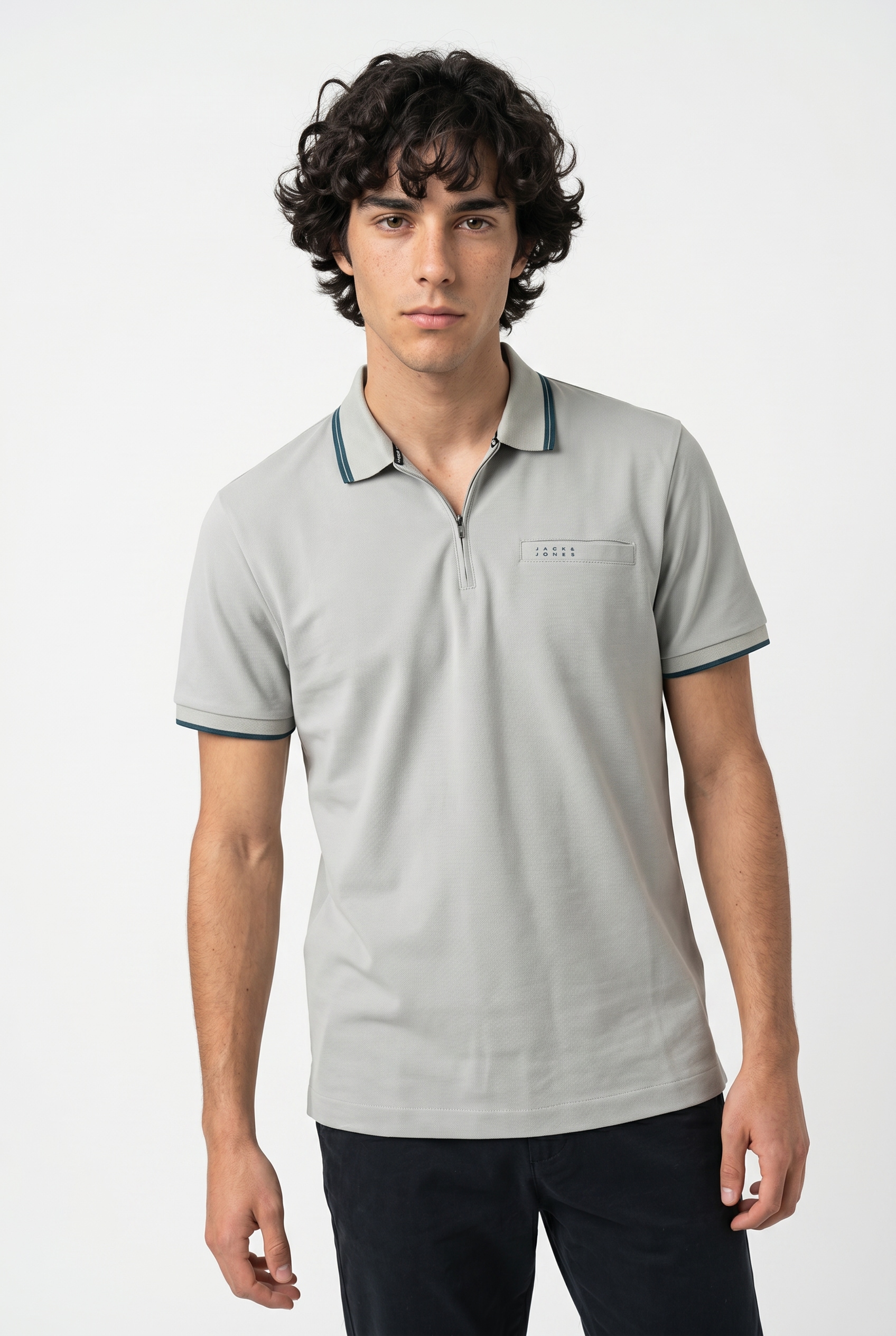 Jack & Jones Poloshirt "JCOFUSION BRANDING POLO ZIP SS" mit Brusttasche