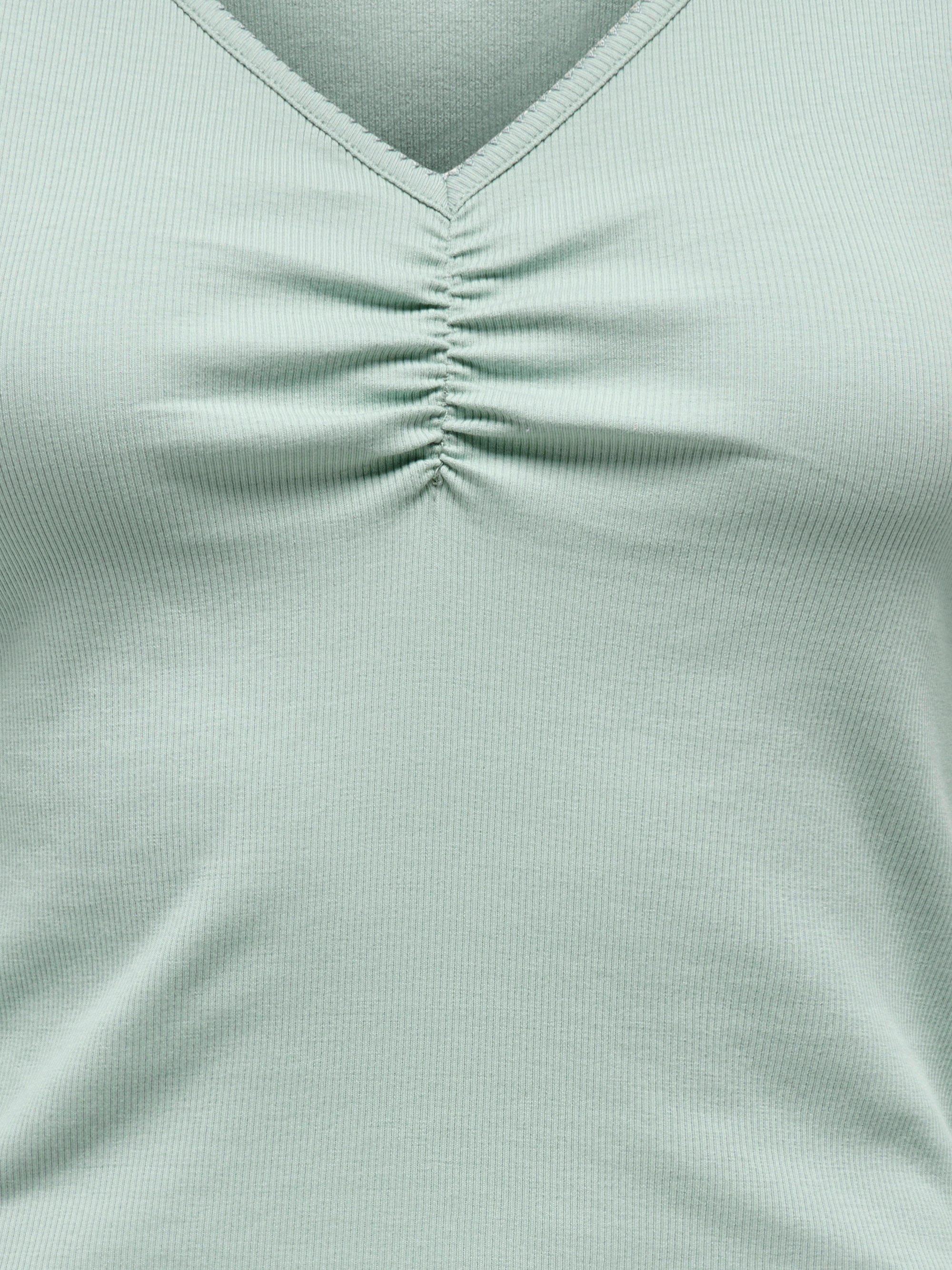 ONLY Langarmshirt »ONLBETTY LIFE L/S SCALLOP V-NECK CC JRS« mit Raffung am Ausschnitt