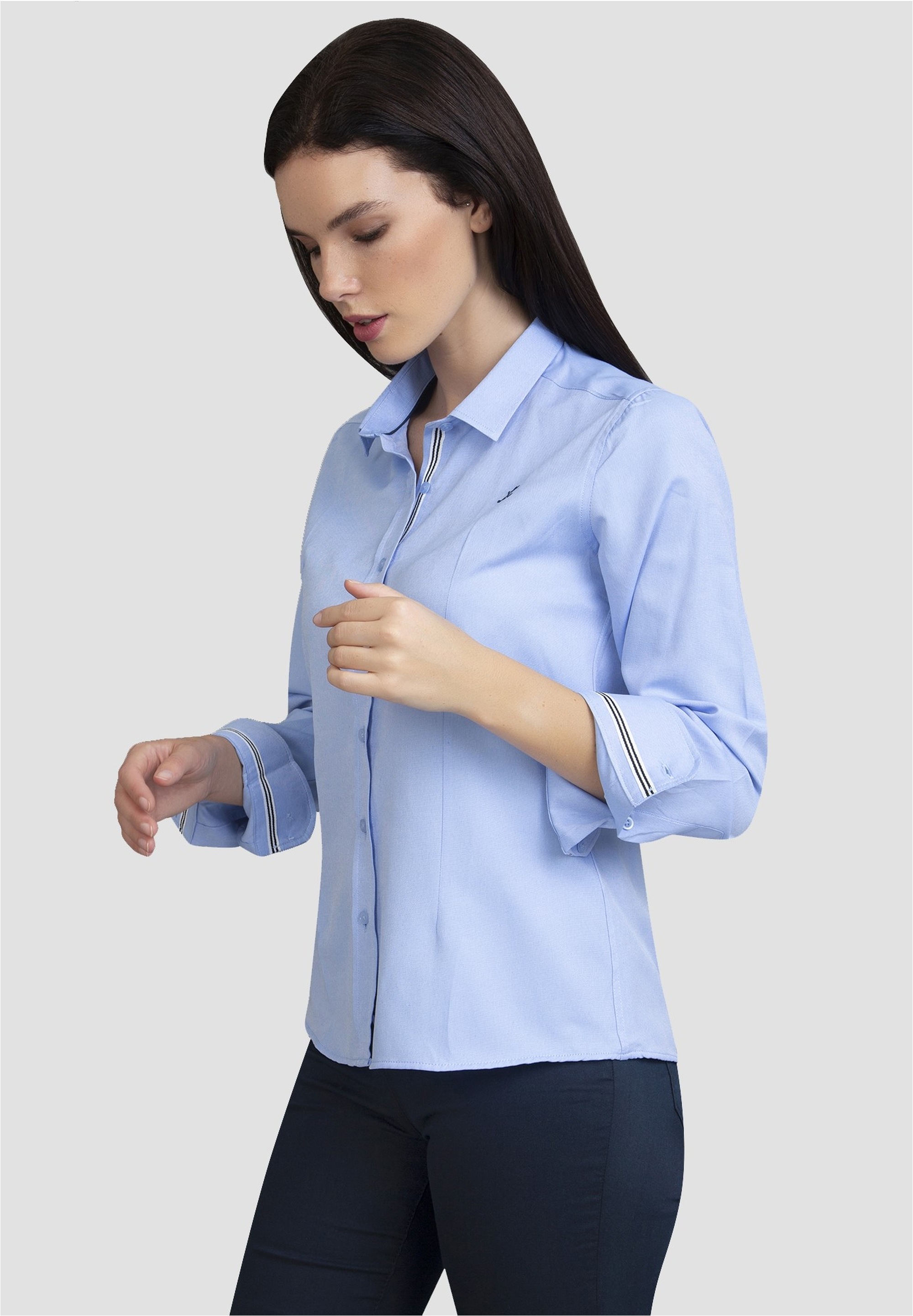 SIR RAYMOND TAILOR Klassische Bluse »Lolas«, mit kleiner Marken-Stickerei