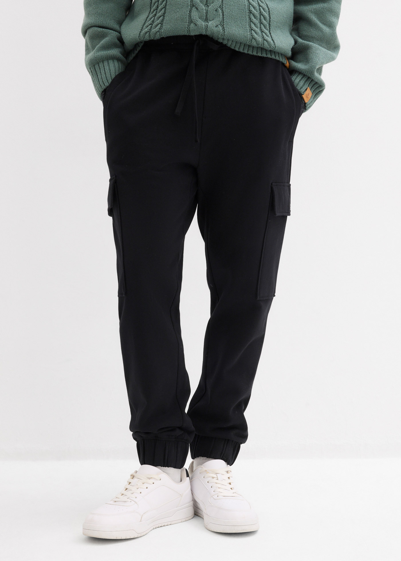 bonprix aus reiner Baumwolle, weich angerautes Innenmaterial, Loose Fit