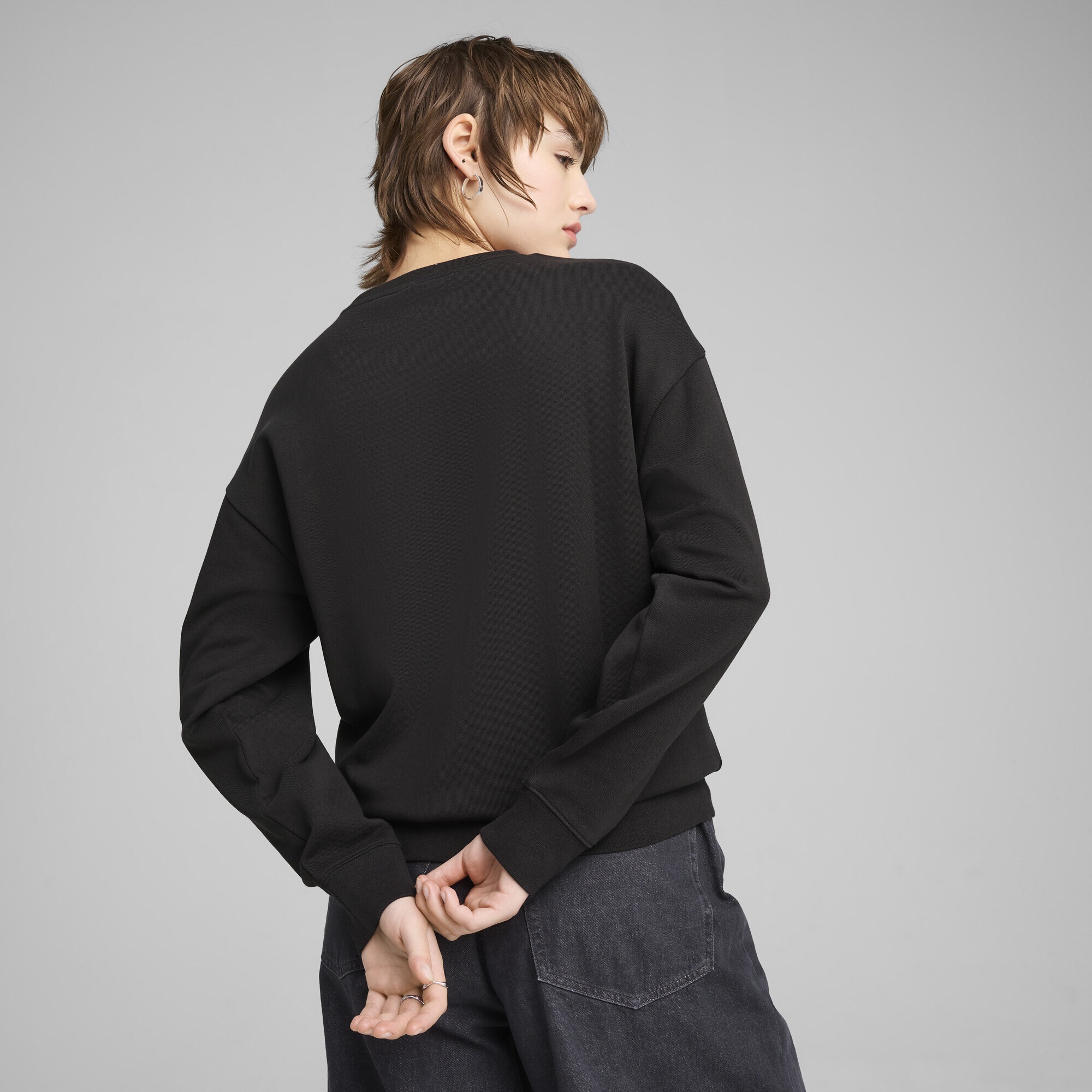 PUMA Sweatshirt »ESS ELEVATED Bequemer Crewneck Damen«