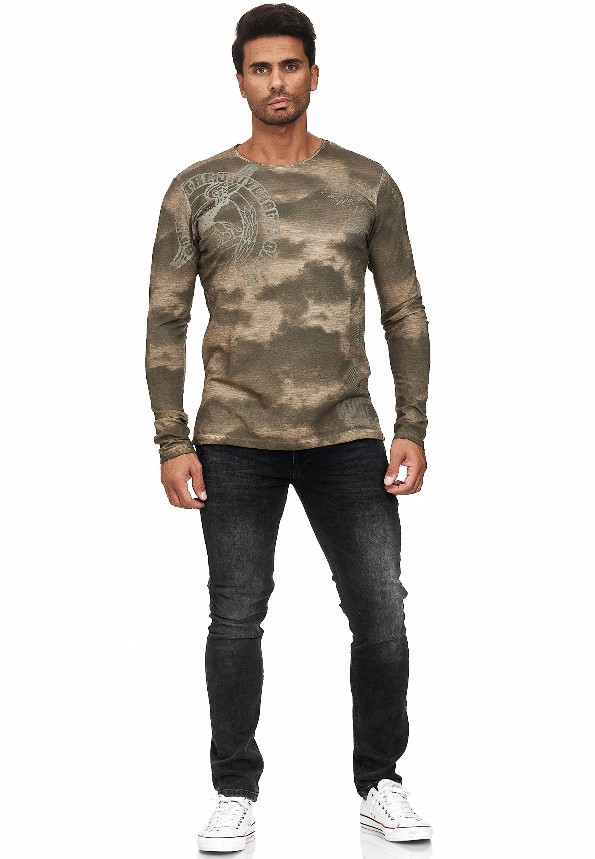 Rusty Neal Langarmshirt, mit eindrucksvollem Print