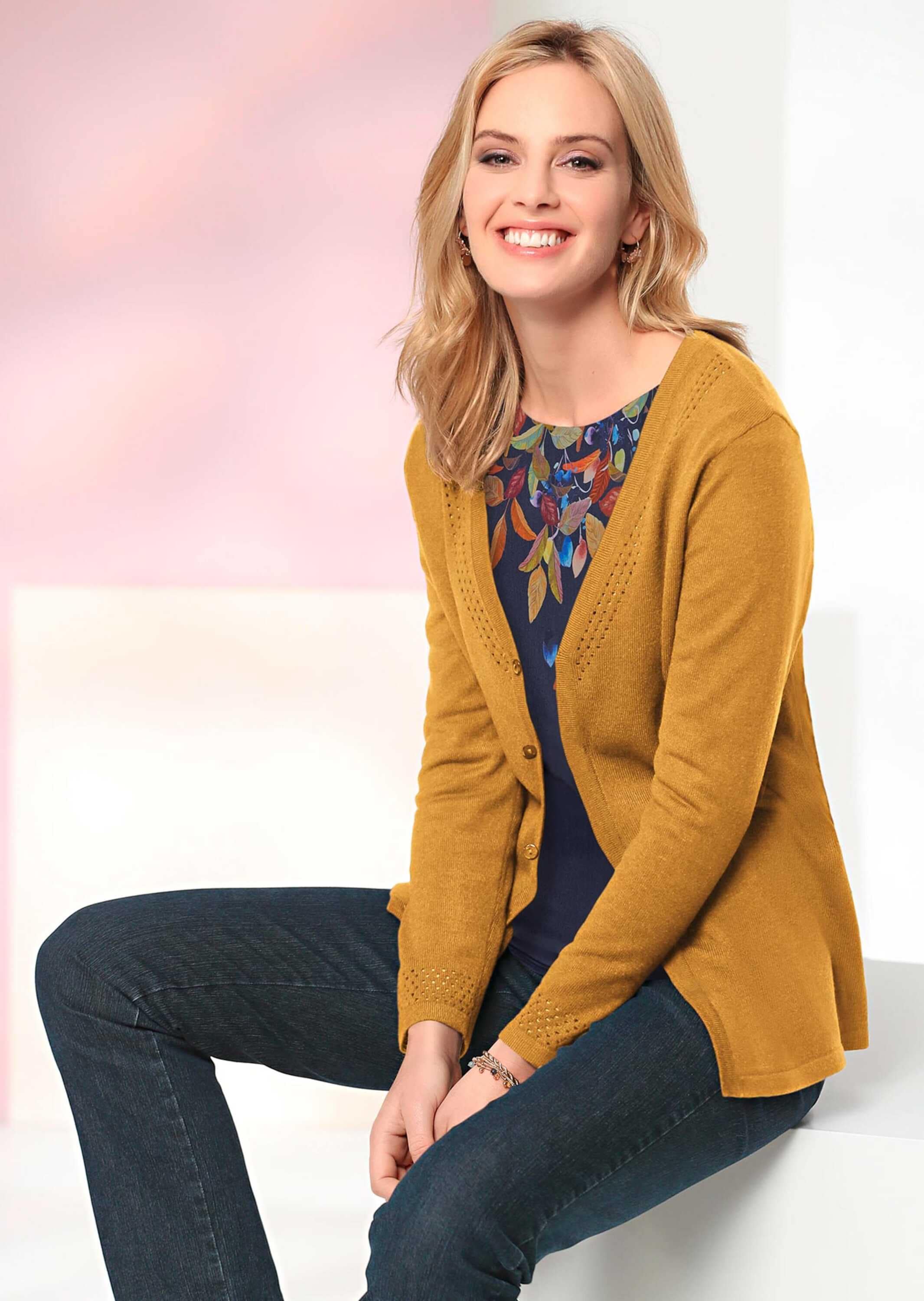 GOLDNER Strickjacke »Kurzgröße Ajourstrickjacke«