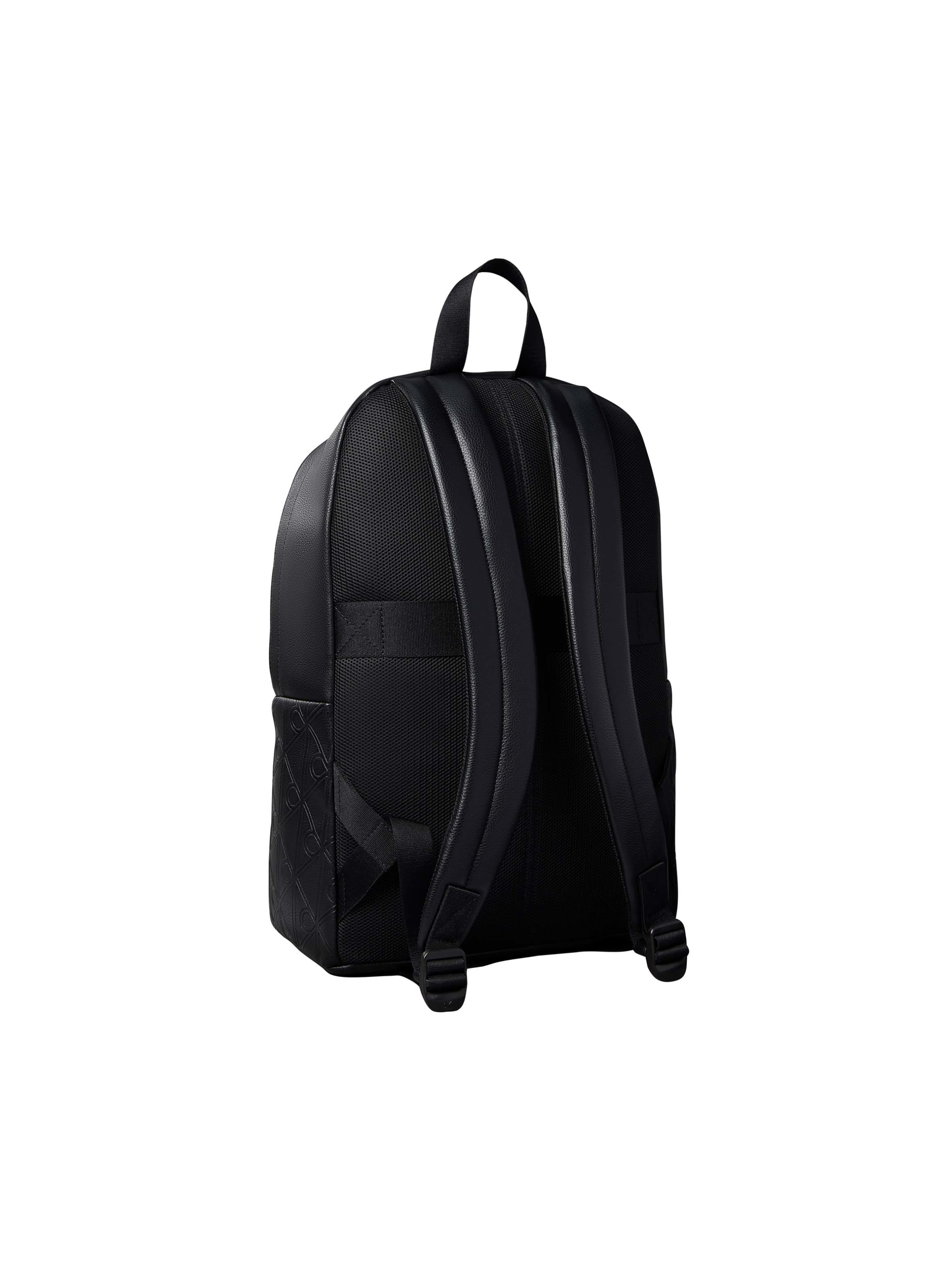 Calvin Klein Rucksack »EMBLEM AOP DEBOSS ROUND BACKPACK« Unisex Cityrucksack, Freizeitrucksack mit fortlaufenden CK-Logos