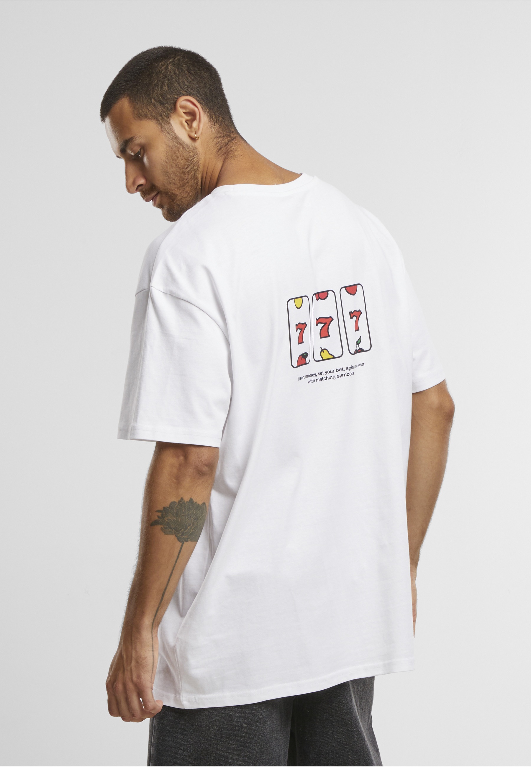 Upscale by Mister Tee T-Shirt »Upscale by Mister Tee Every Spin Wins Tee« 1